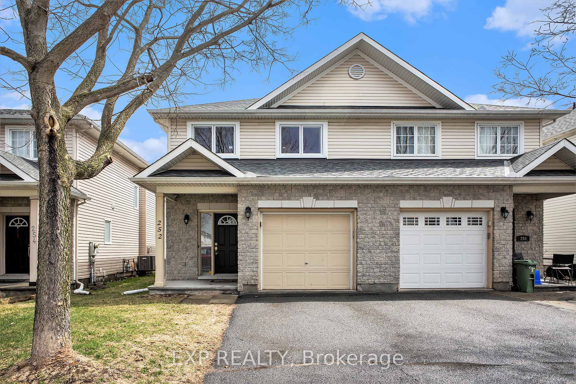 Photo 1 of 252 Deerfox Drive, Ottawa, Barrhaven - Longfields — HOMEH