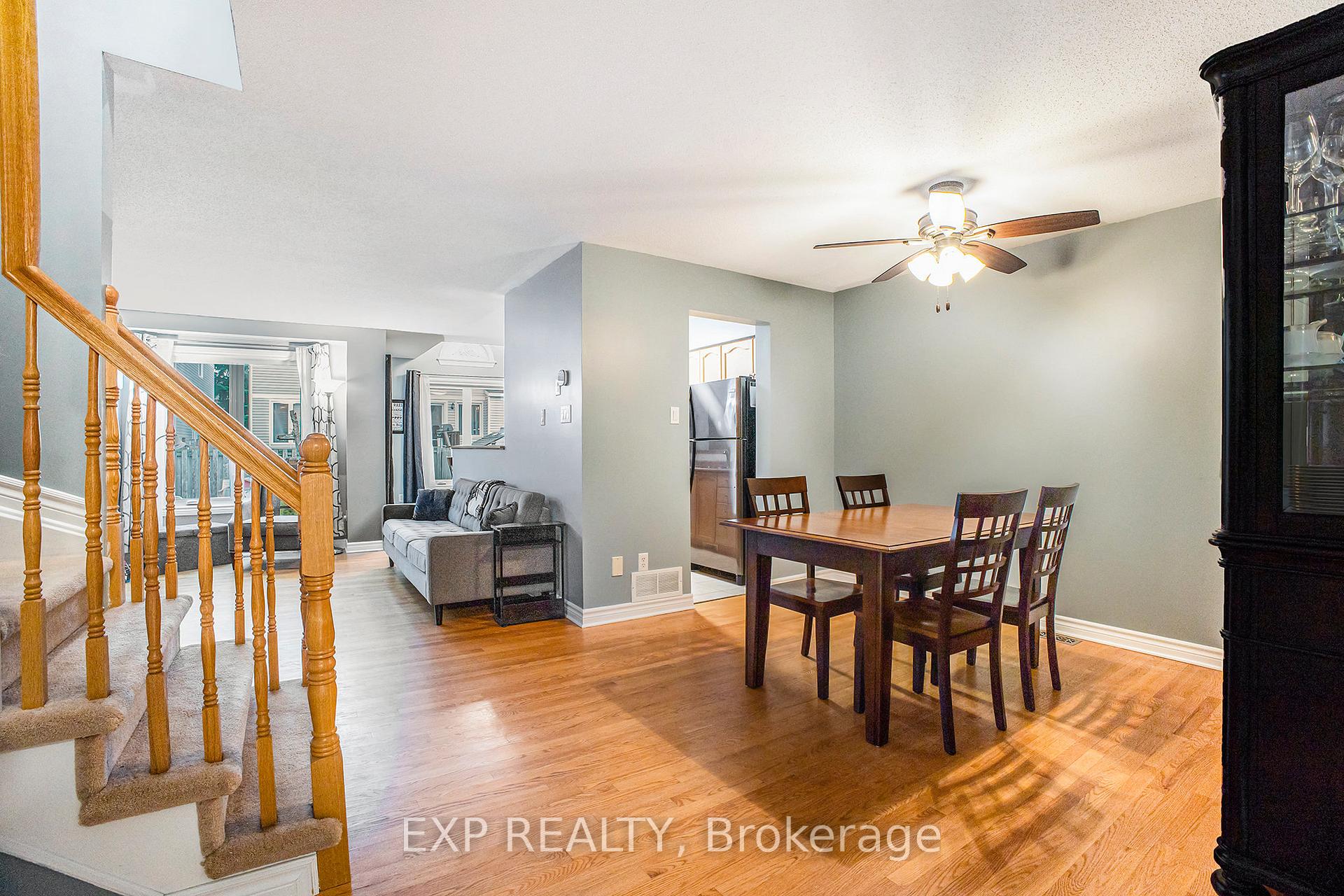 Photo 6 of 252 Deerfox Drive, Ottawa, Barrhaven - Longfields — HOMEH