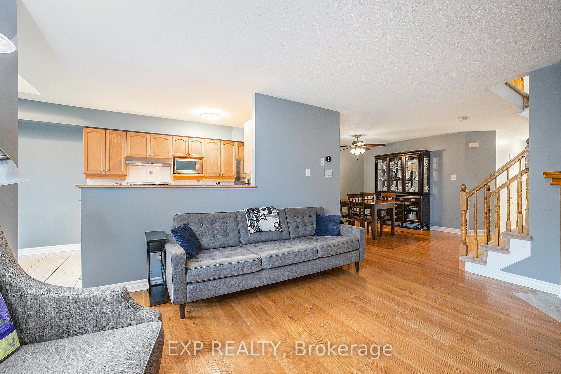 Photo 9 of 252 Deerfox Drive, Ottawa, Barrhaven - Longfields — HOMEH