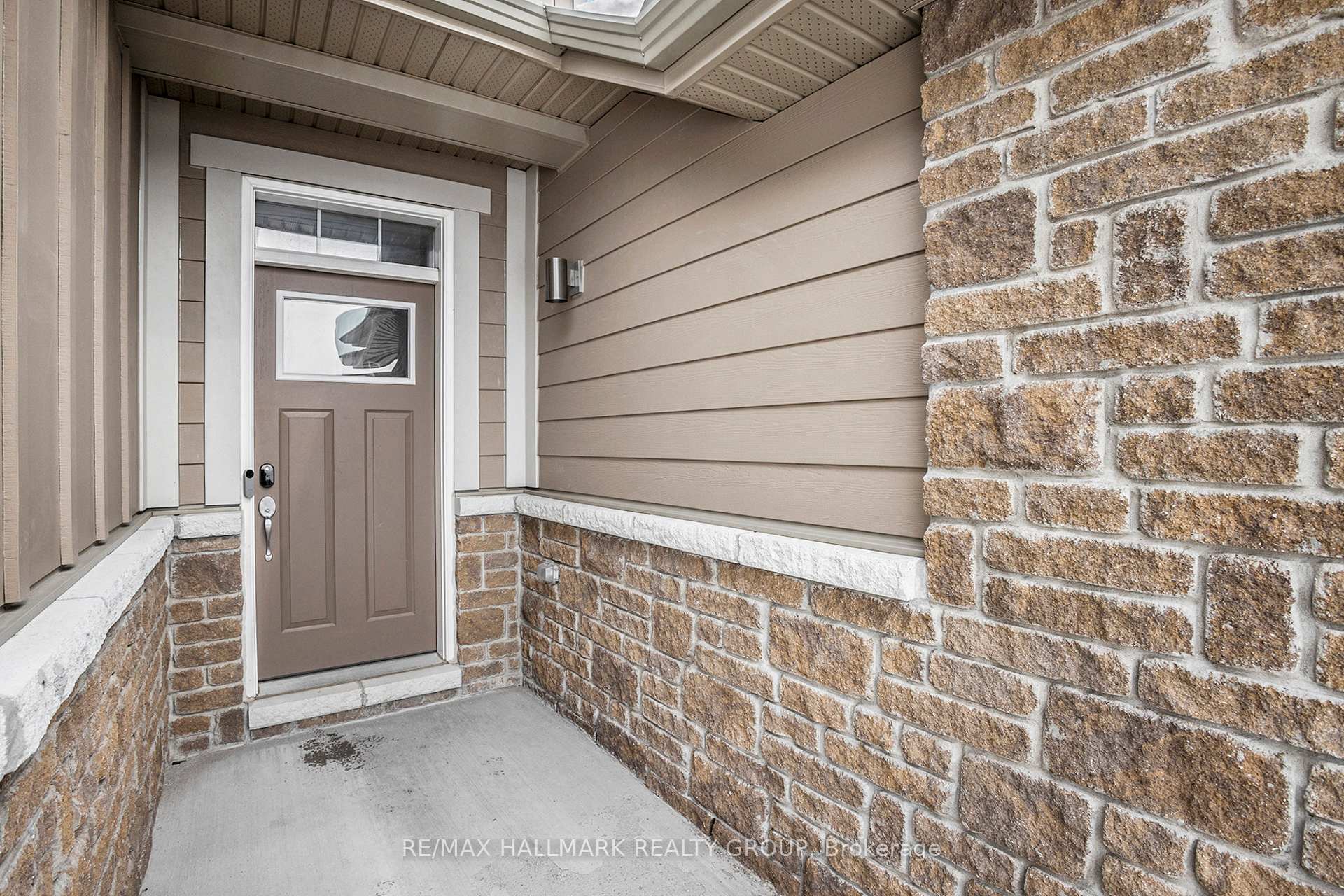 Photo 7 of 49 Fanning Street, Beckwith, Beckwith Twp — HOMEH