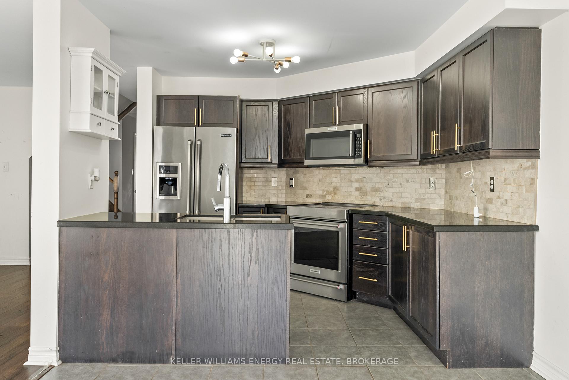 Photo 8 of 10 Jack Roach Street, Clarington, Bowmanville — HOMEH