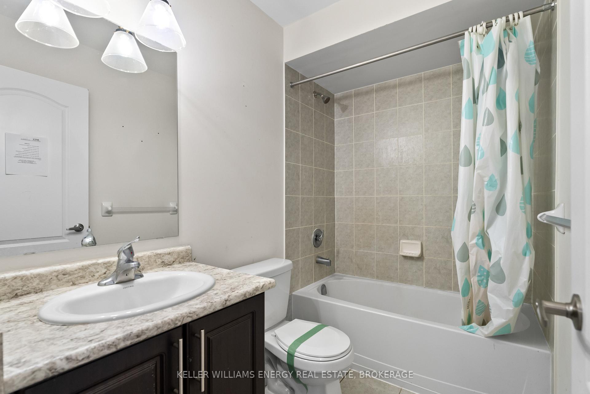 Photo 19 of 10 Jack Roach Street, Clarington, Bowmanville — HOMEH