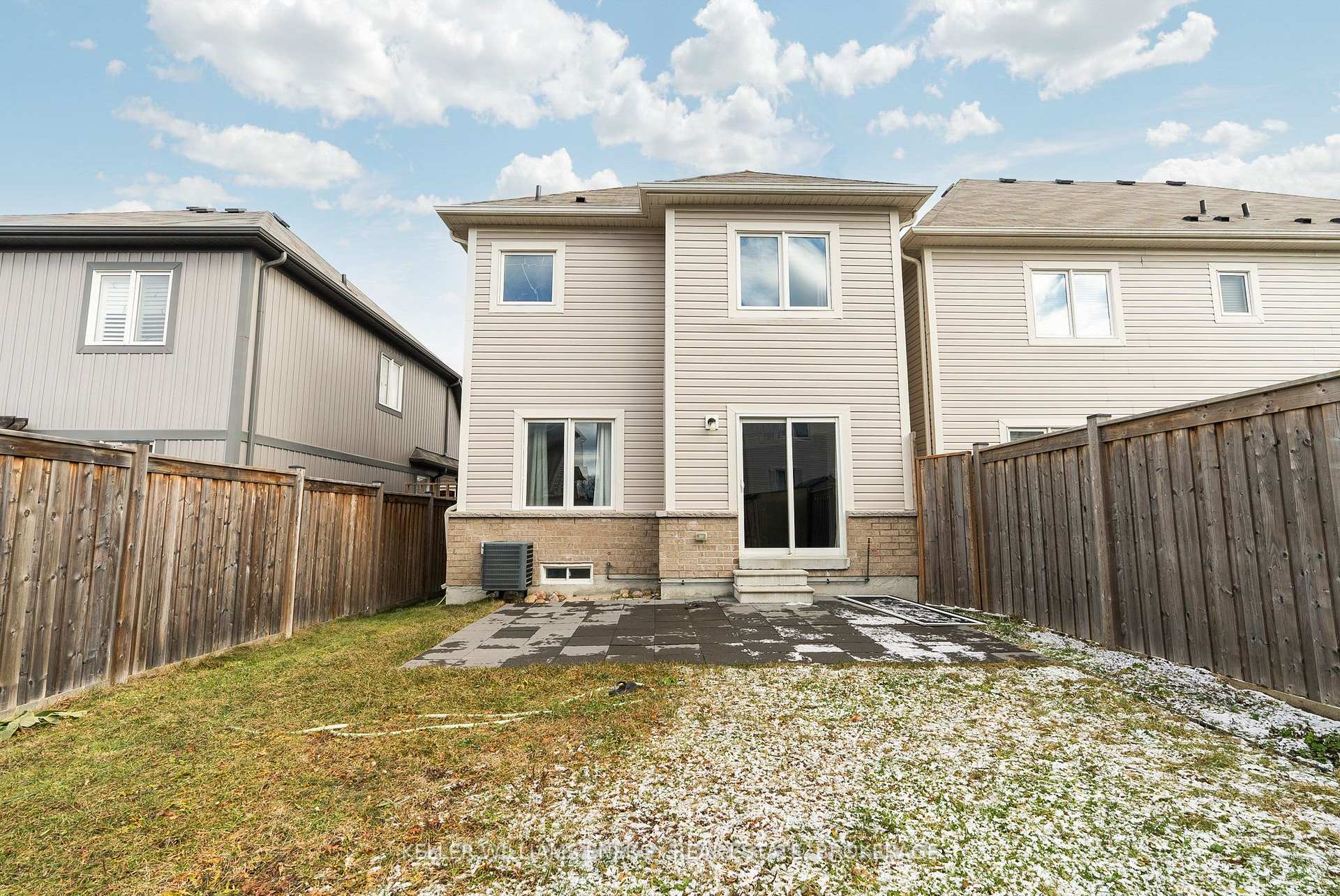 Photo 27 of 10 Jack Roach Street, Clarington, Bowmanville — HOMEH