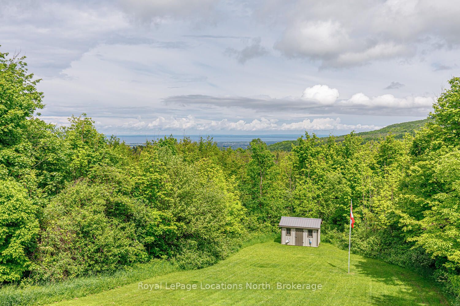 Photo 96 of 109 Kionontio Trail, Blue Mountains — HOMEH