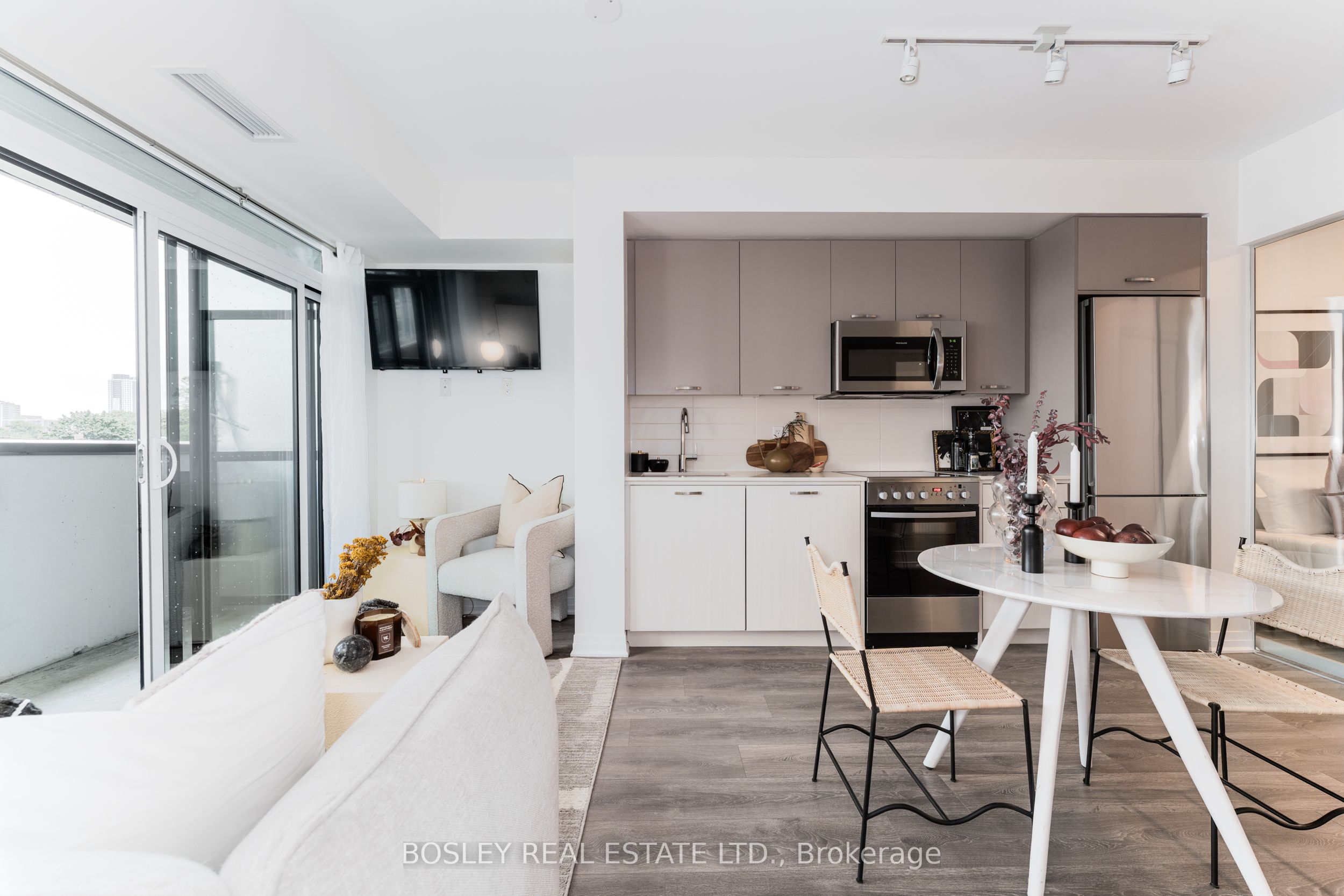Photo 39 of Unit 322, 2301 Danforth Avenue, Toronto, East End-Danforth — HOMEH