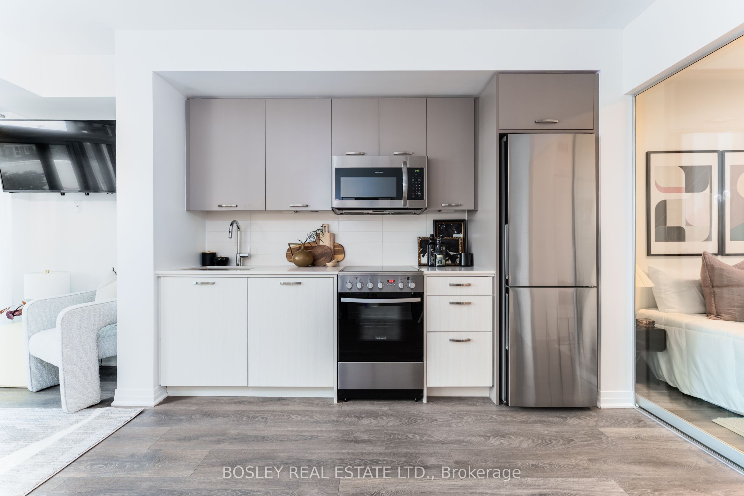 Photo 41 of Unit 322, 2301 Danforth Avenue, Toronto, East End-Danforth — HOMEH