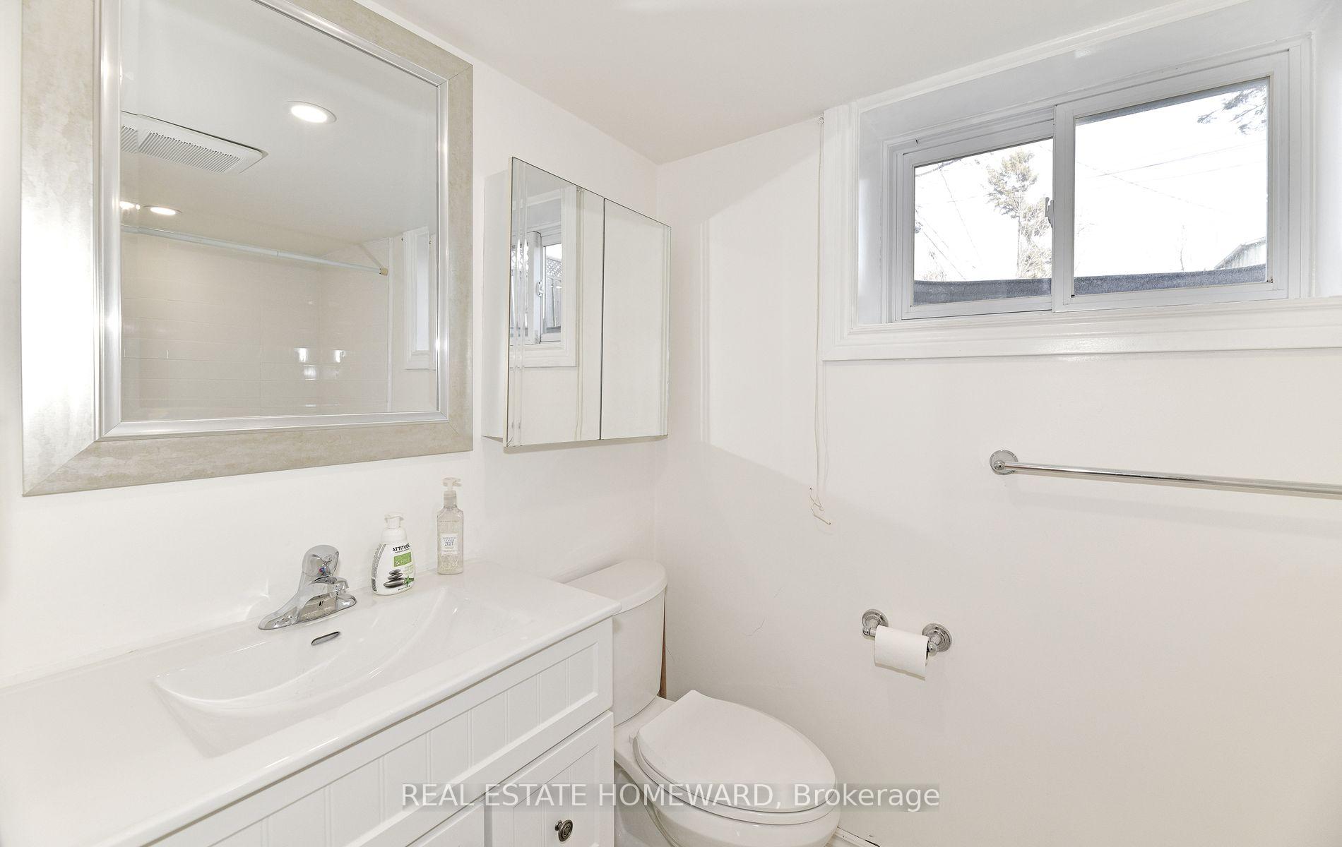 Photo 6 of Unit Basement, 124 Tulloch Drive, Ajax, South East — HOMEH