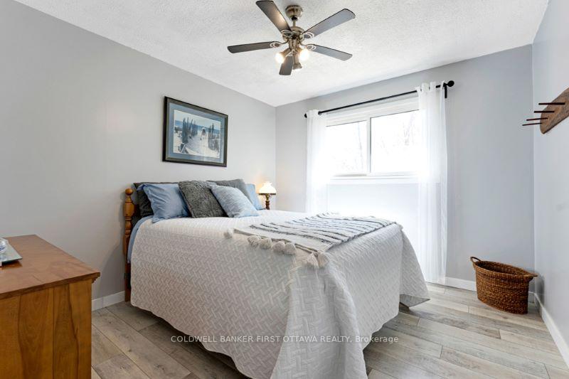 Photo 15 of 16 Lower Lake Lane, Frontenac, Frontenac South — HOMEH