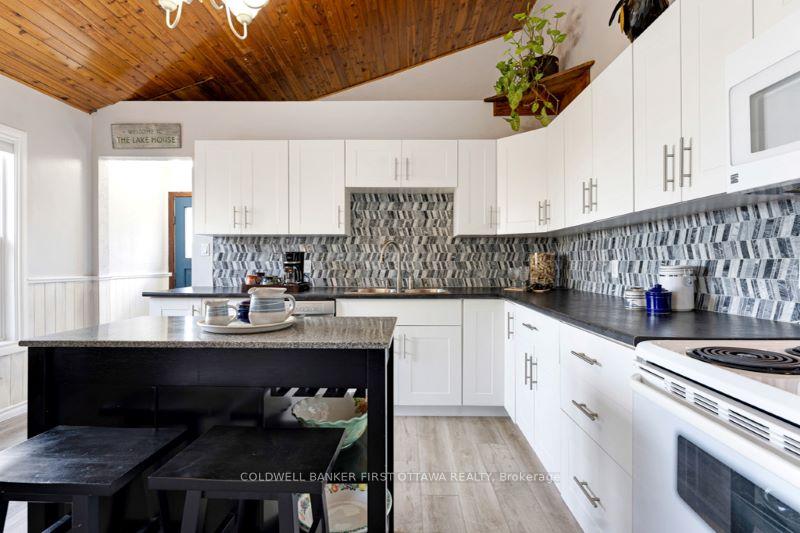Photo 16 of 16 Lower Lake Lane, Frontenac, Frontenac South — HOMEH