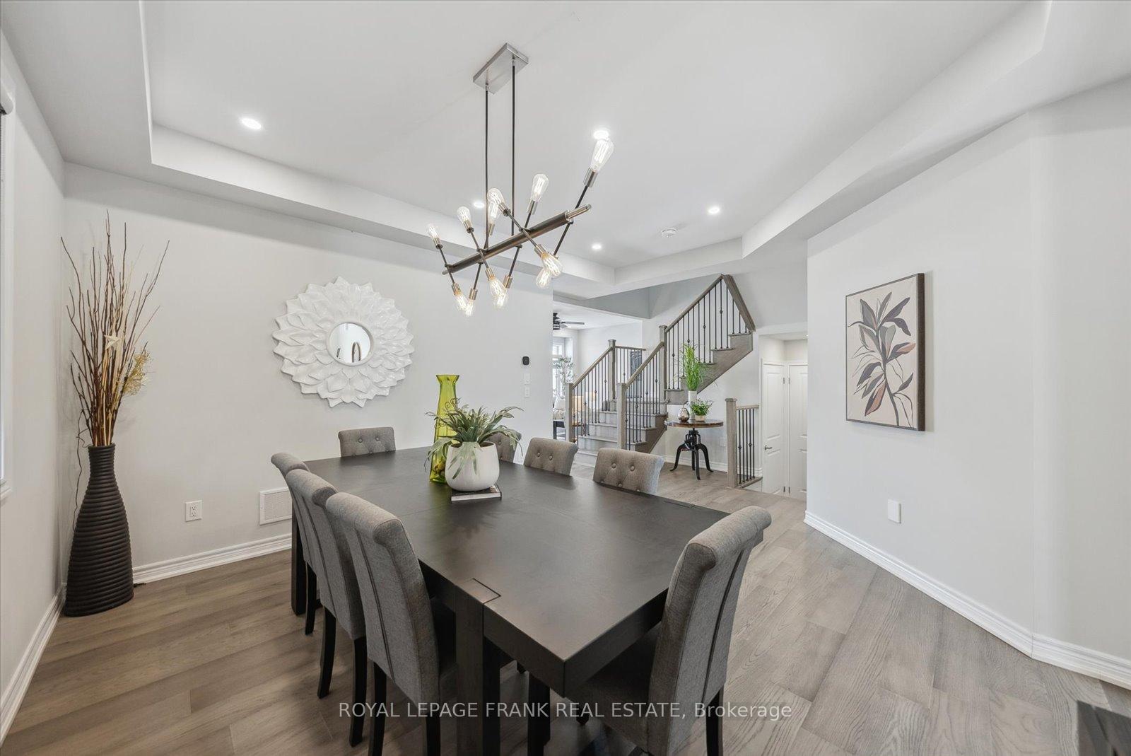 Photo 7 of 159 Woolacott Lane, Clarington, Bowmanville — HOMEH