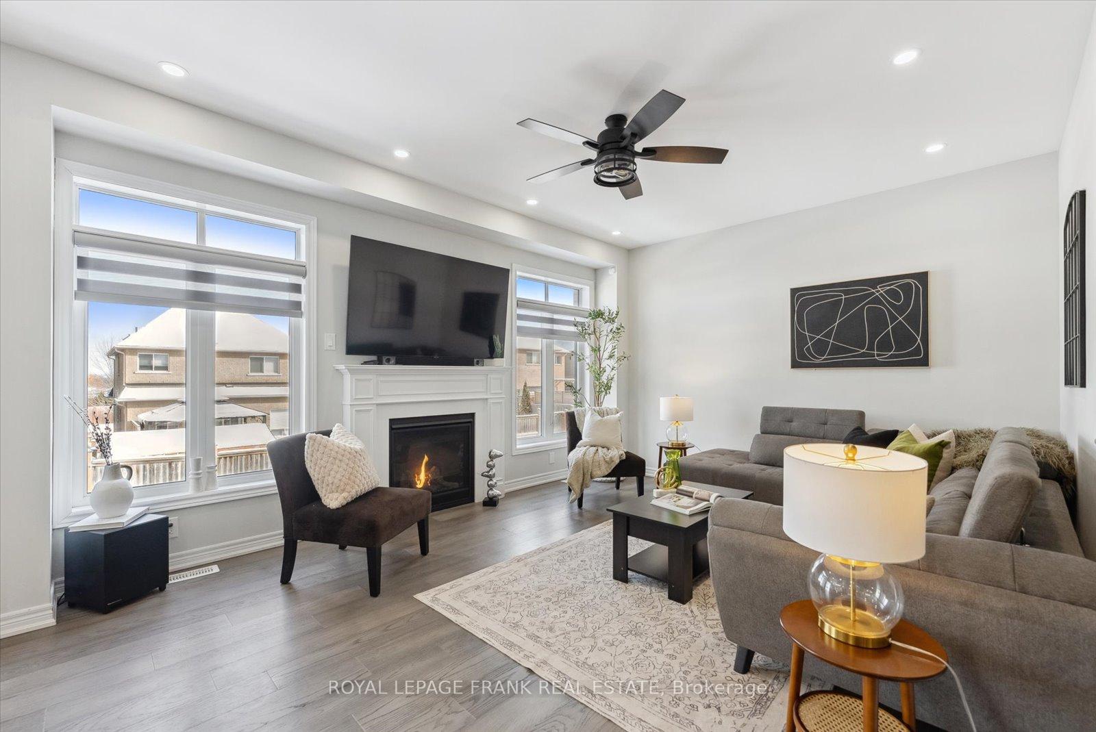 Photo 9 of 159 Woolacott Lane, Clarington, Bowmanville — HOMEH