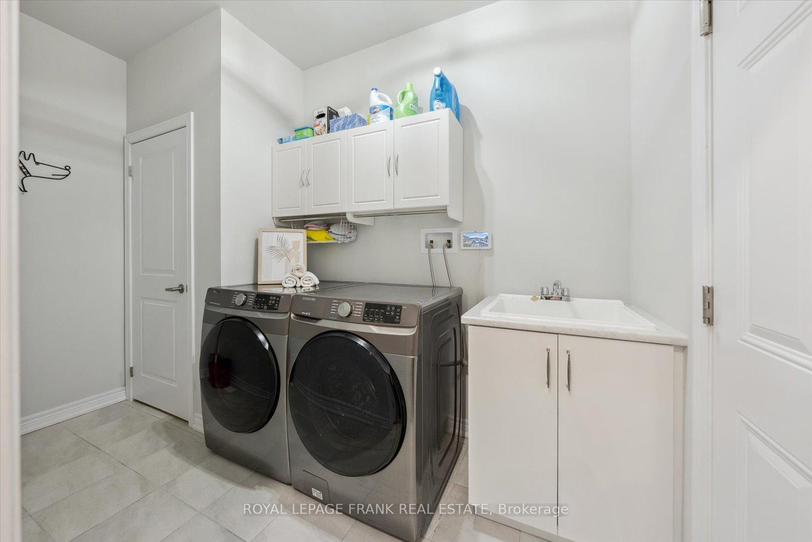Photo 20 of 159 Woolacott Lane, Clarington, Bowmanville — HOMEH