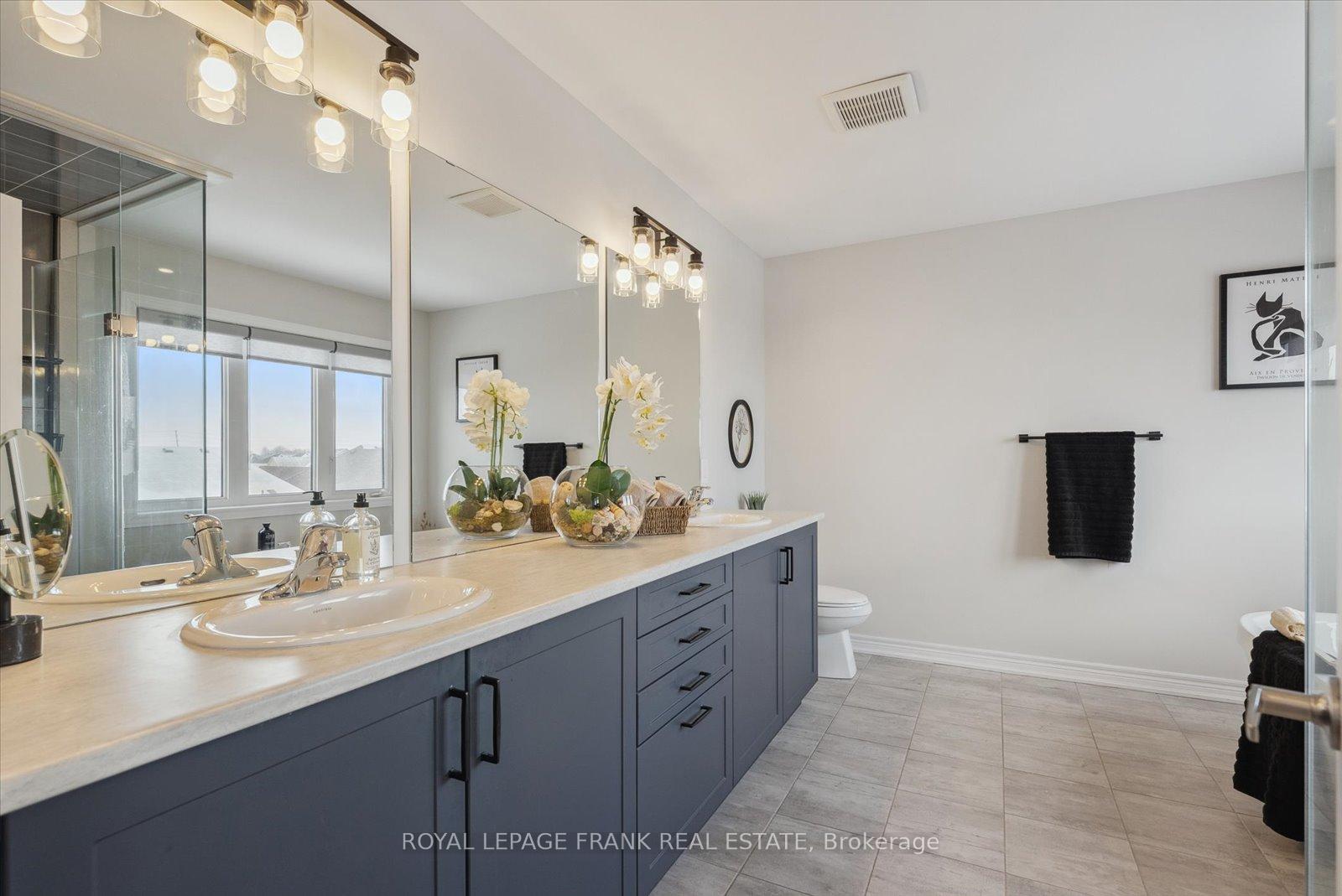 Photo 26 of 159 Woolacott Lane, Clarington, Bowmanville — HOMEH