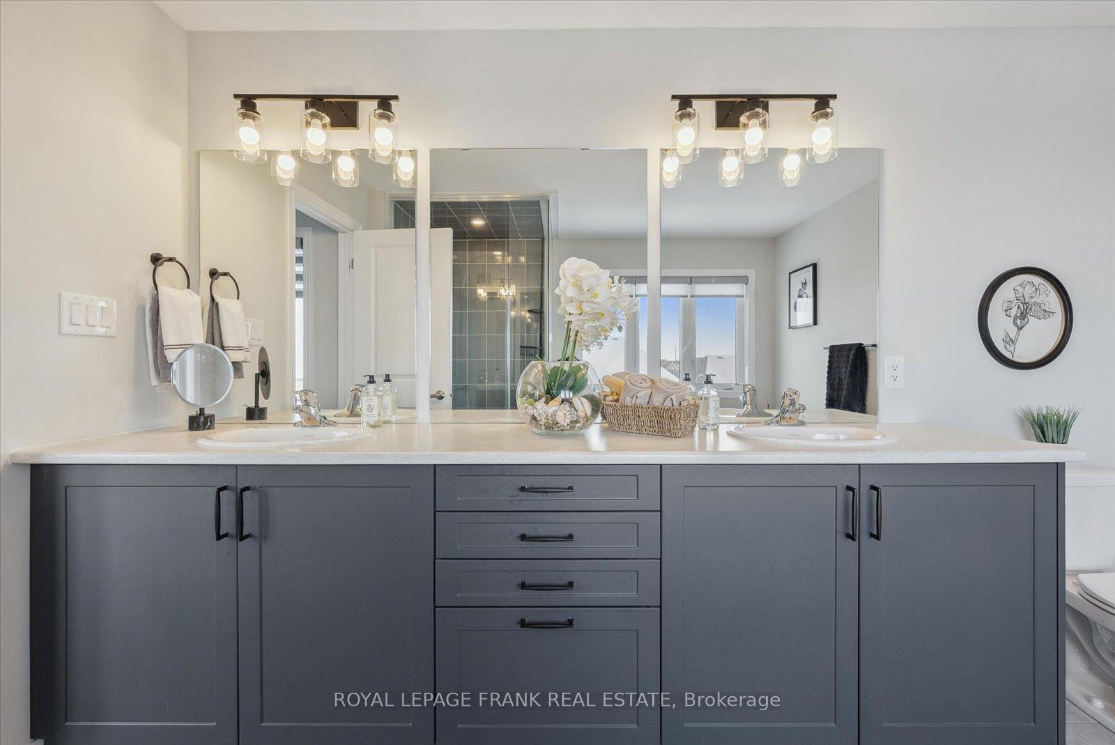 Photo 27 of 159 Woolacott Lane, Clarington, Bowmanville — HOMEH