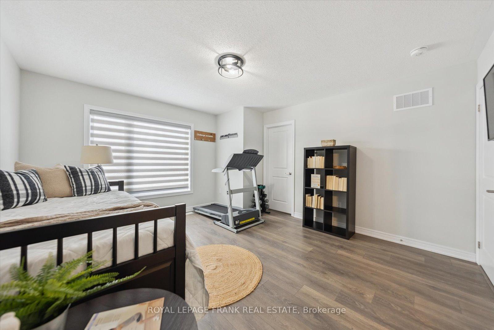 Photo 29 of 159 Woolacott Lane, Clarington, Bowmanville — HOMEH
