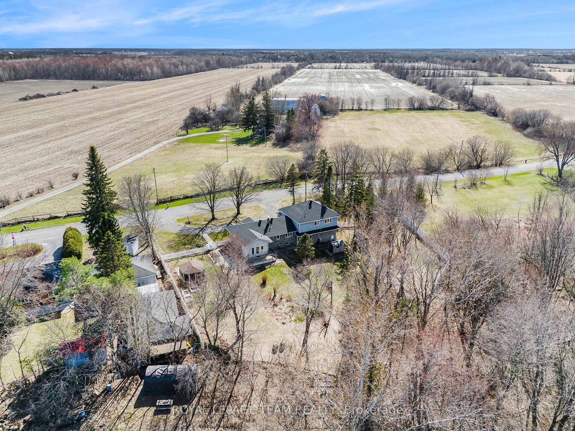 Photo 11 of 4109 Viewbank Road, Ottawa, Barrhaven - Half Moon Bay — HOMEH