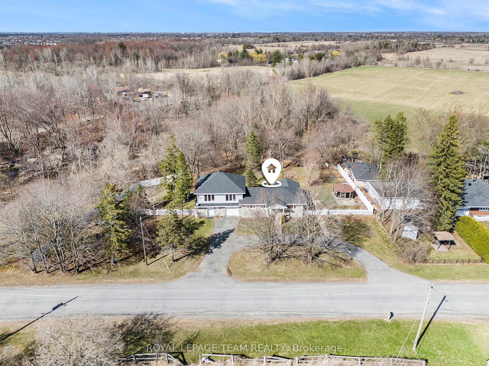Photo 13 of 4109 Viewbank Road, Ottawa, Barrhaven - Half Moon Bay — HOMEH