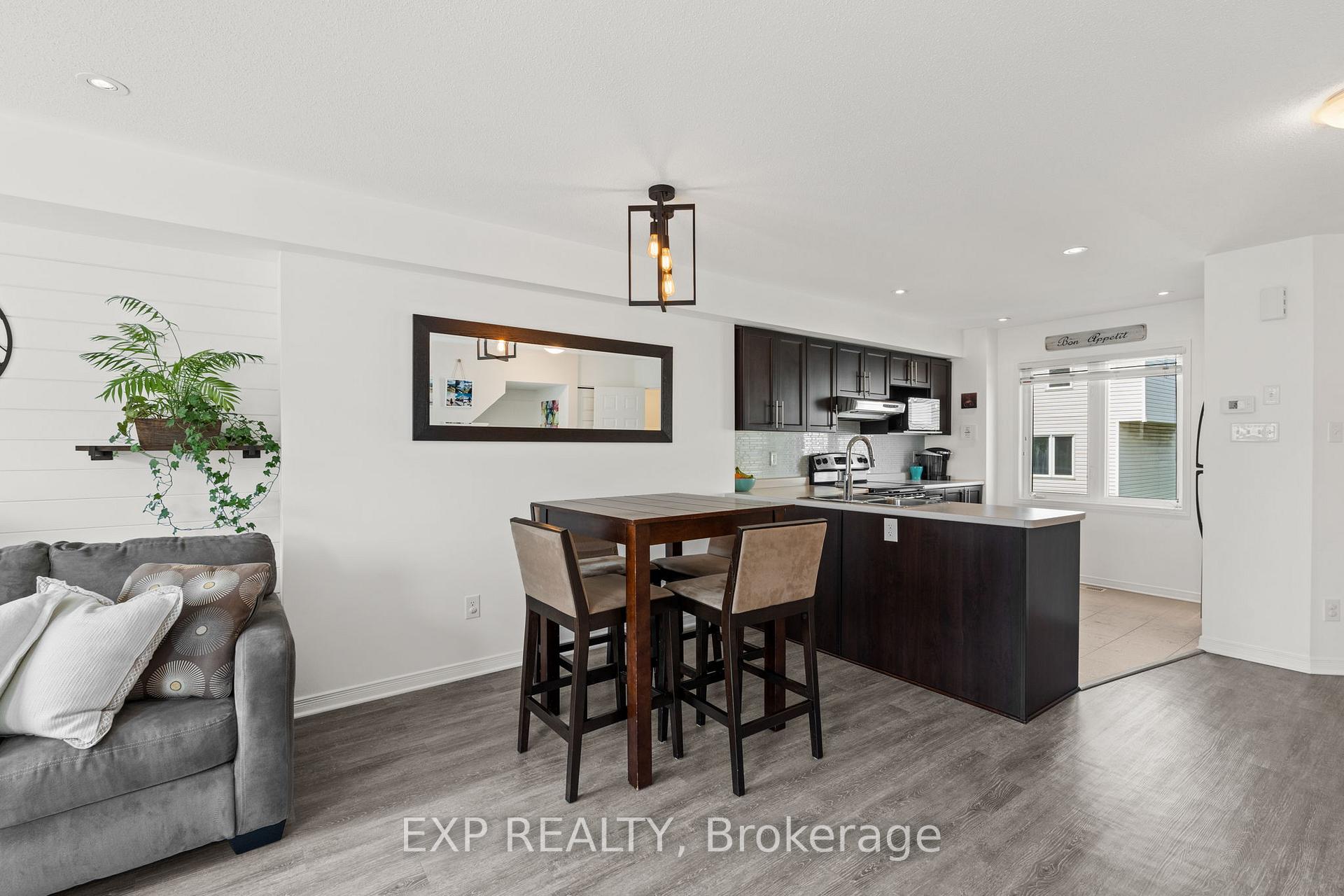 Photo 24 of 517 Simran Private, Ottawa, Barrhaven - Cedargrove/Fraserdale — HOMEH