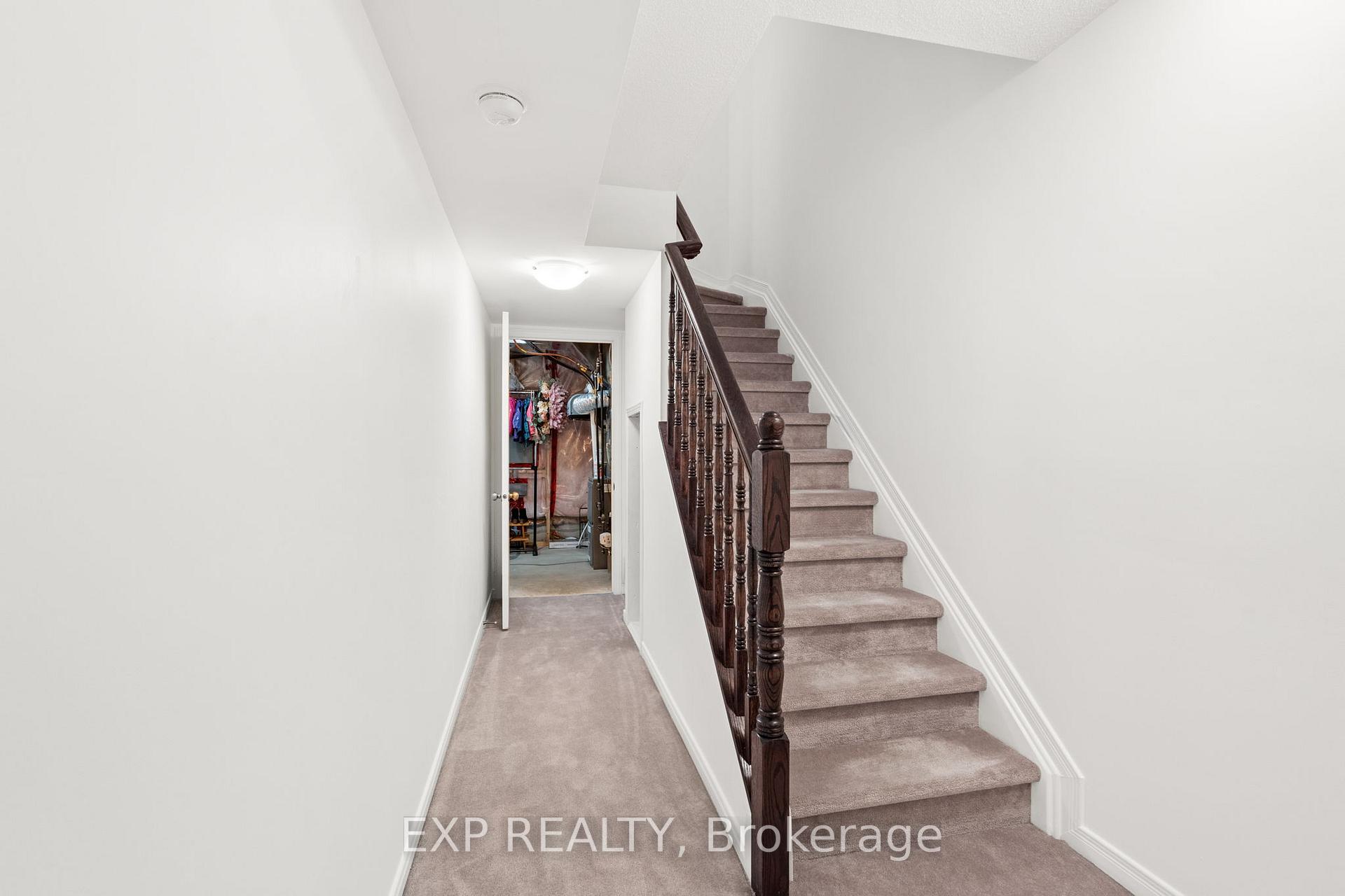 Photo 29 of 517 Simran Private, Ottawa, Barrhaven - Cedargrove/Fraserdale — HOMEH