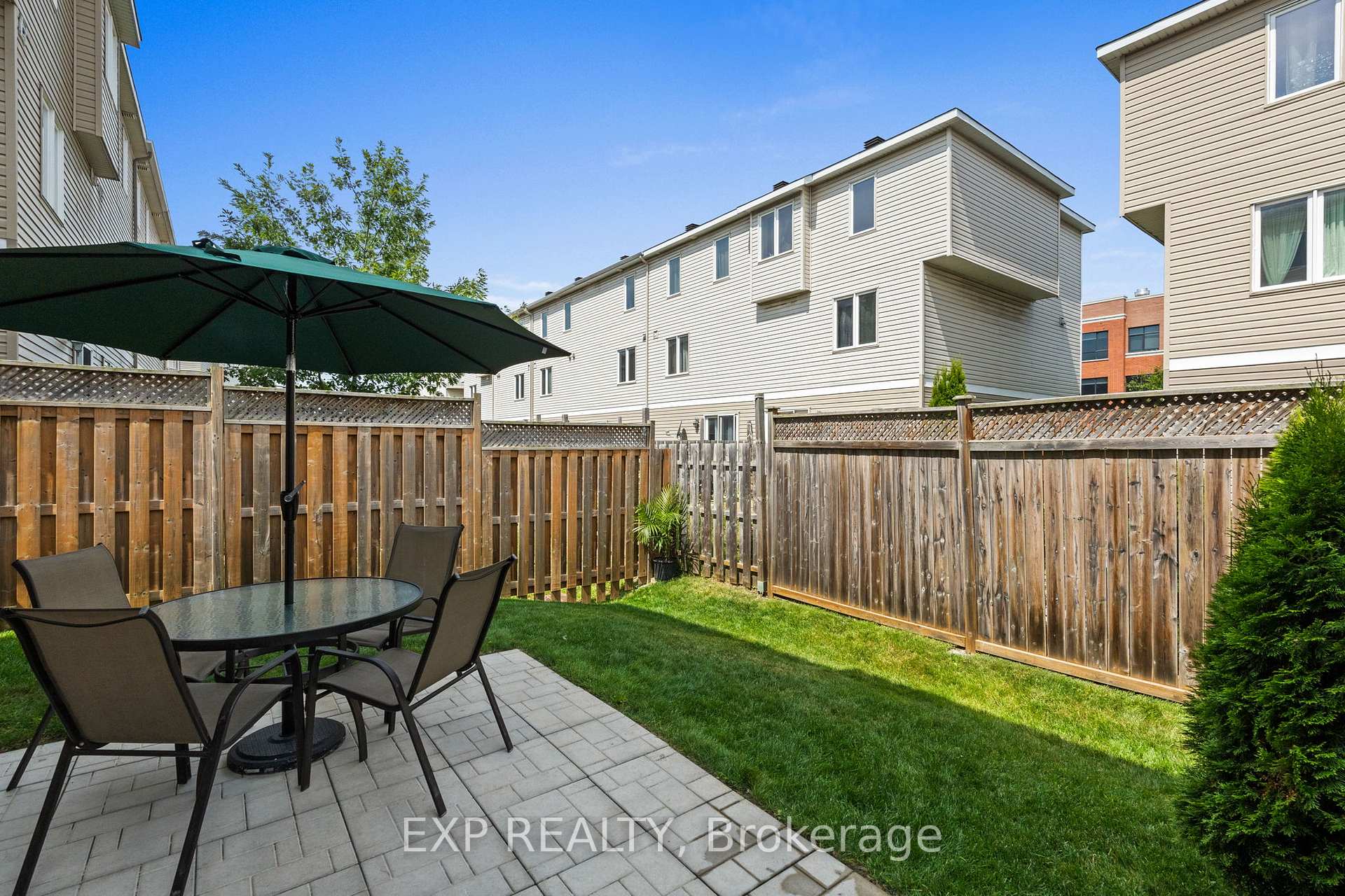 Photo 38 of 517 Simran Private, Ottawa, Barrhaven - Cedargrove/Fraserdale — HOMEH