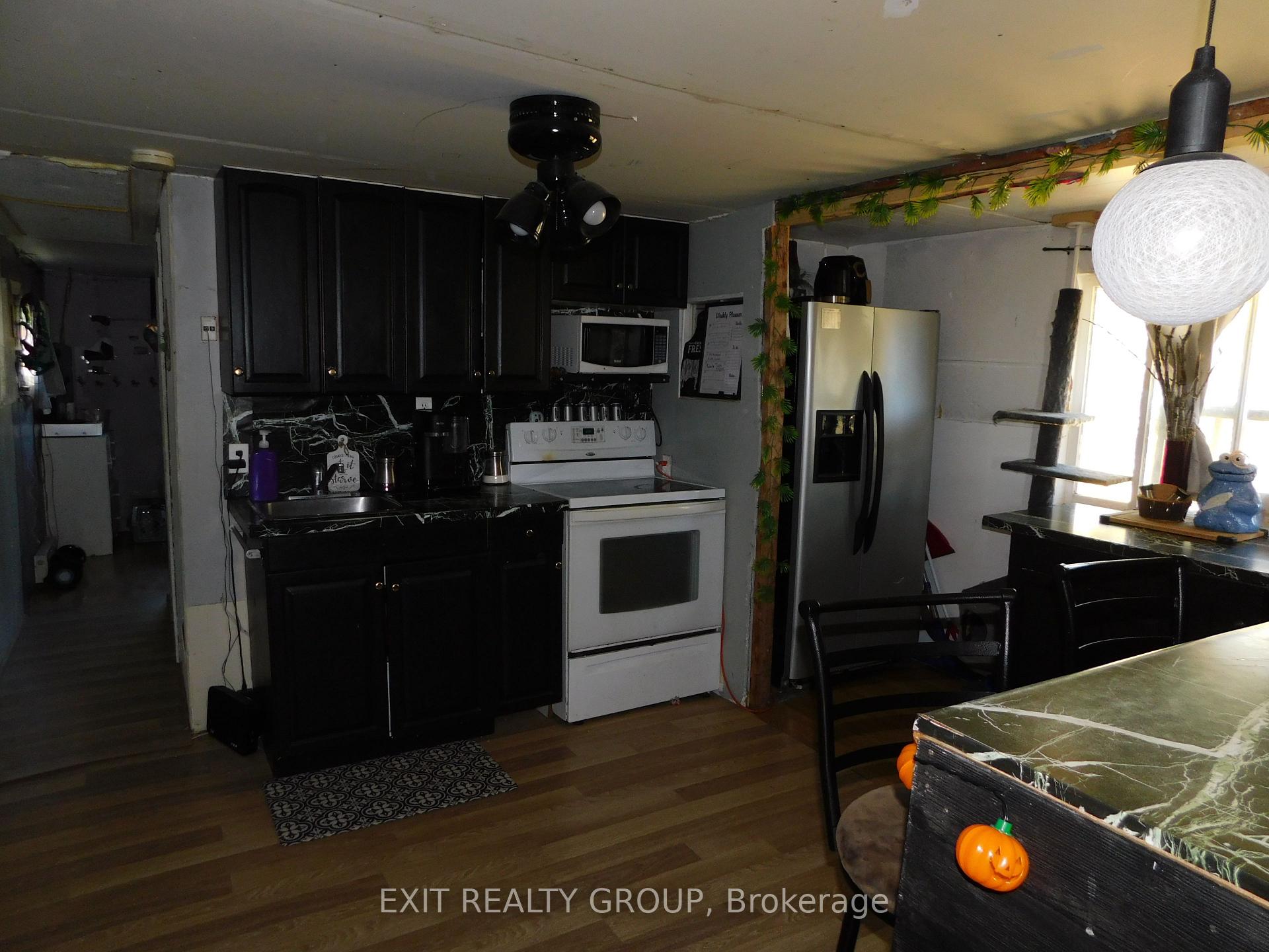 Photo 2 of 4280 Henderson Road, Frontenac, Frontenac Centre — HOMEH