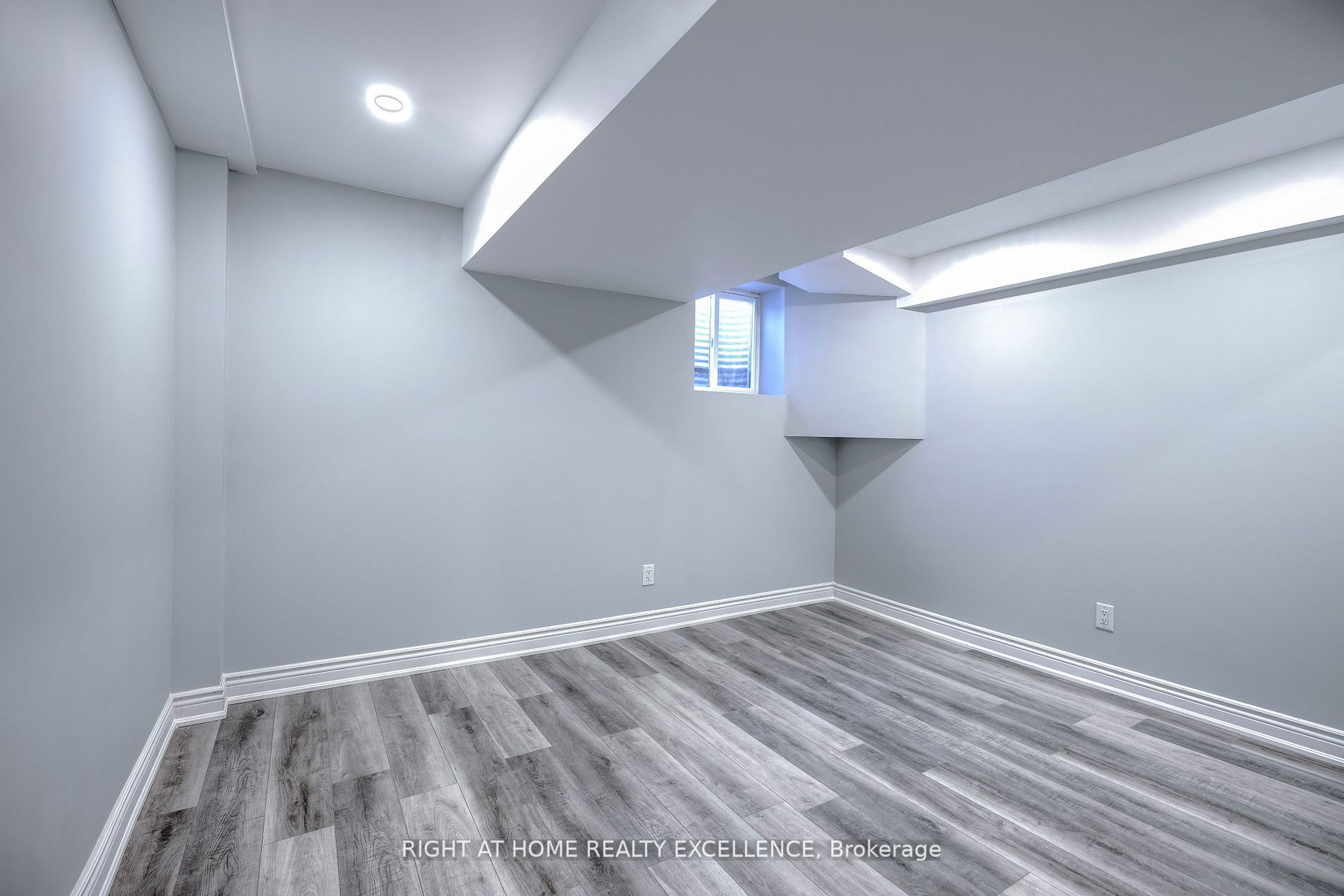 Photo 25 of Unit Lower, 36 Elverton Crescent, Brampton, Northwest Brampton — HOMEH
