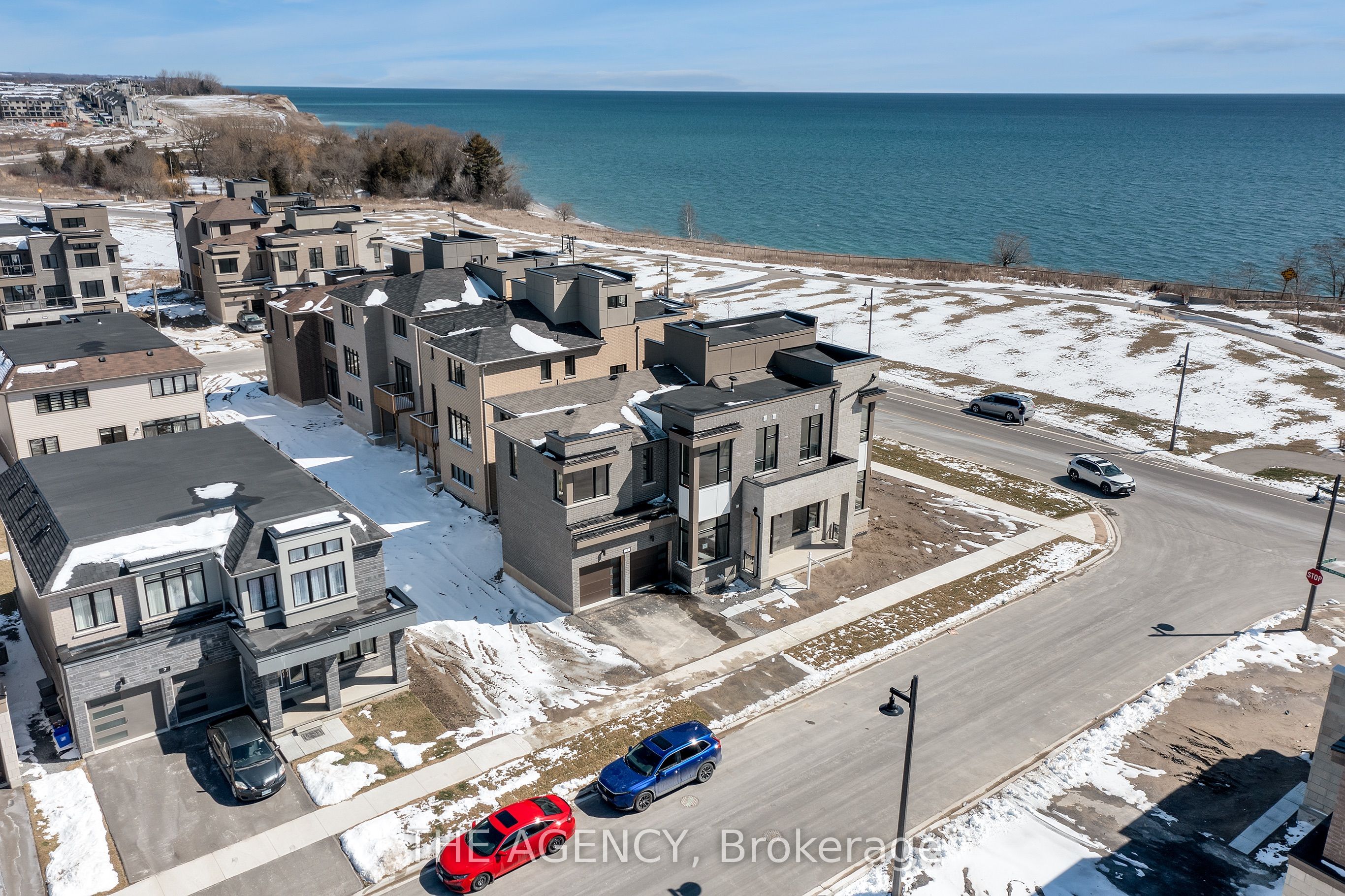 Photo 42 of 3 Clipper Lane, Clarington, Bowmanville — HOMEH
