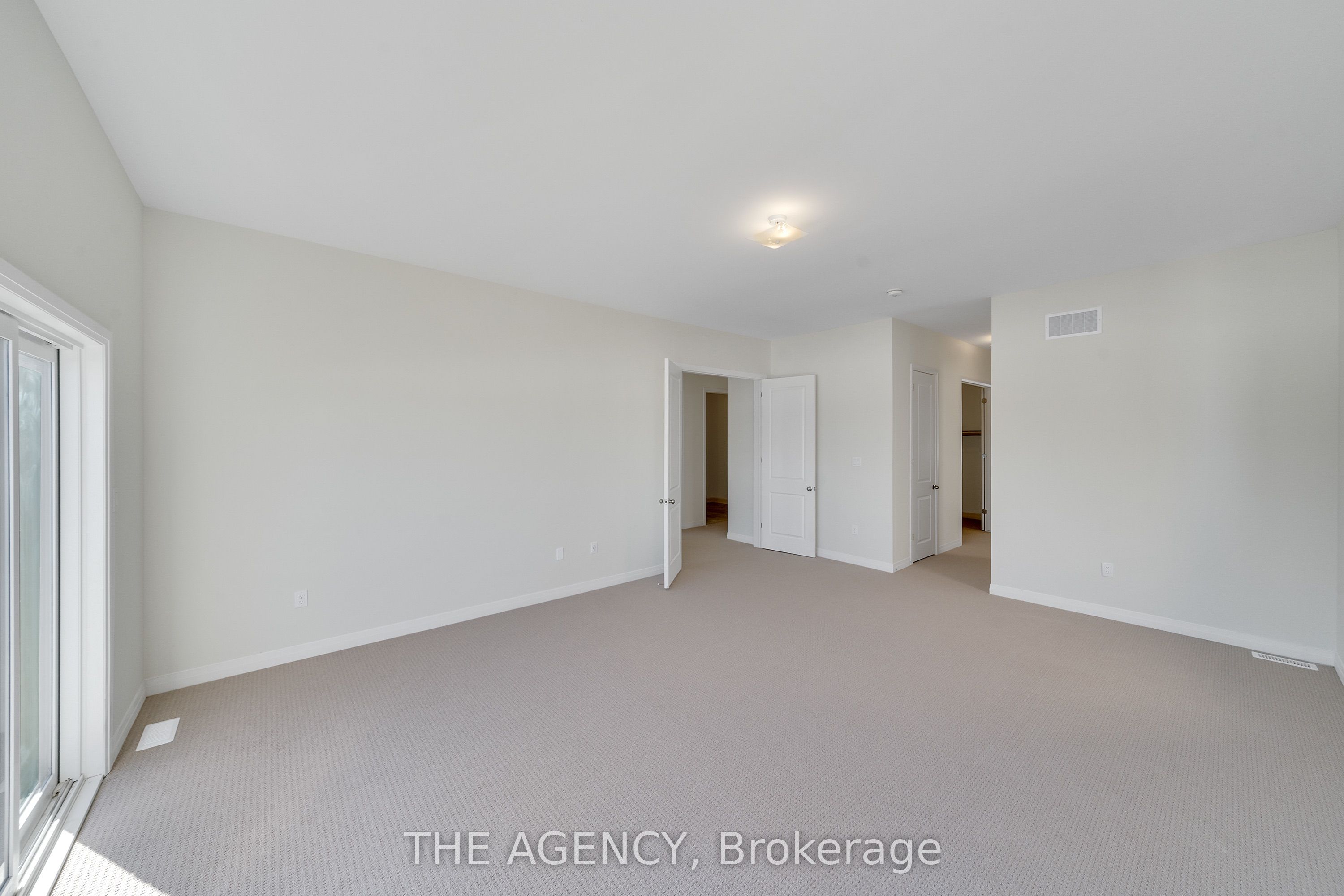 Photo 60 of 3 Clipper Lane, Clarington, Bowmanville — HOMEH