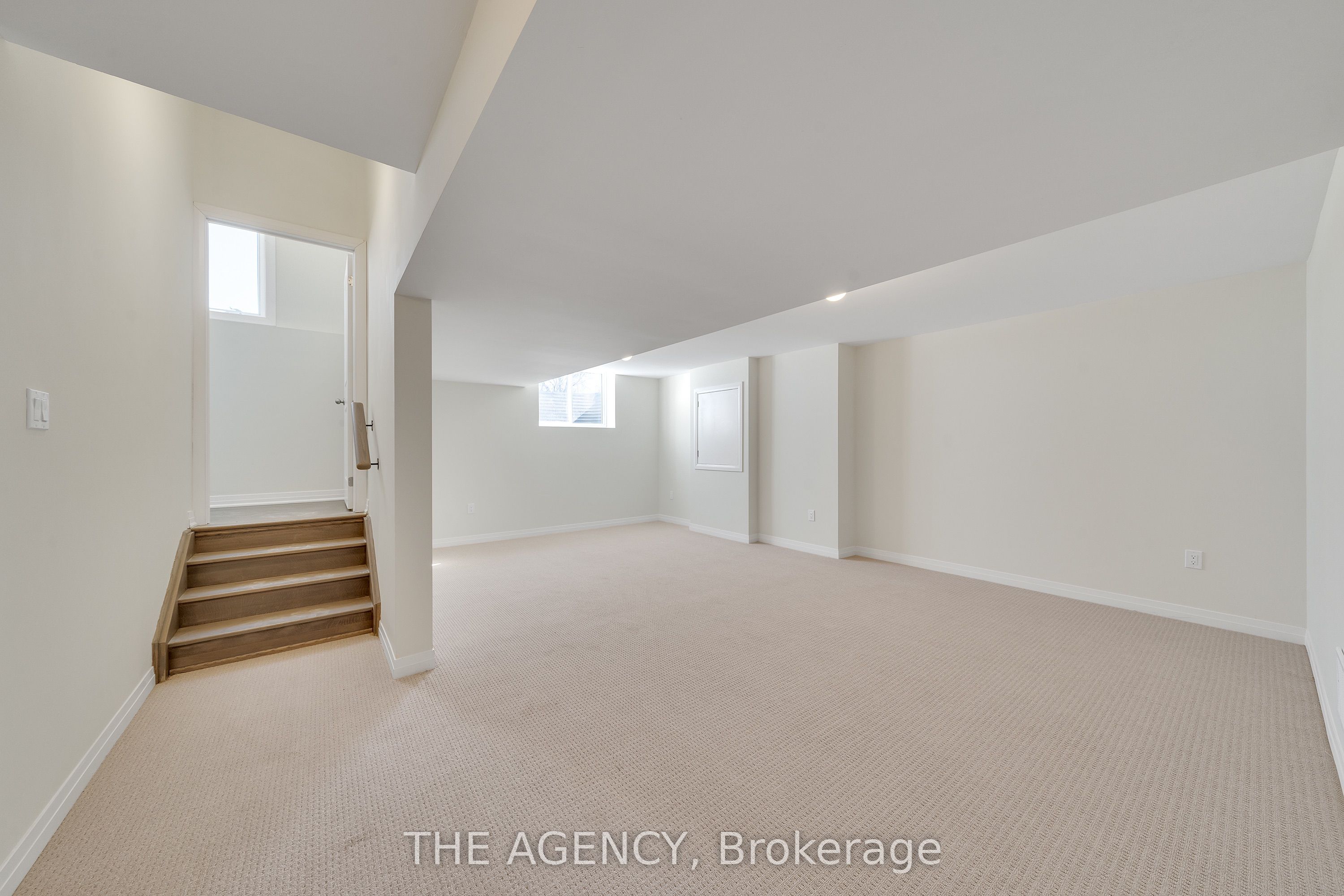 Photo 76 of 3 Clipper Lane, Clarington, Bowmanville — HOMEH