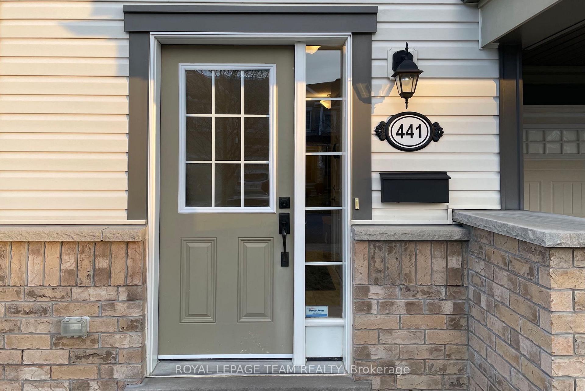 Photo 2 of 441 White Arctic Avenue, Ottawa, Barrhaven - Half Moon Bay — HOMEH