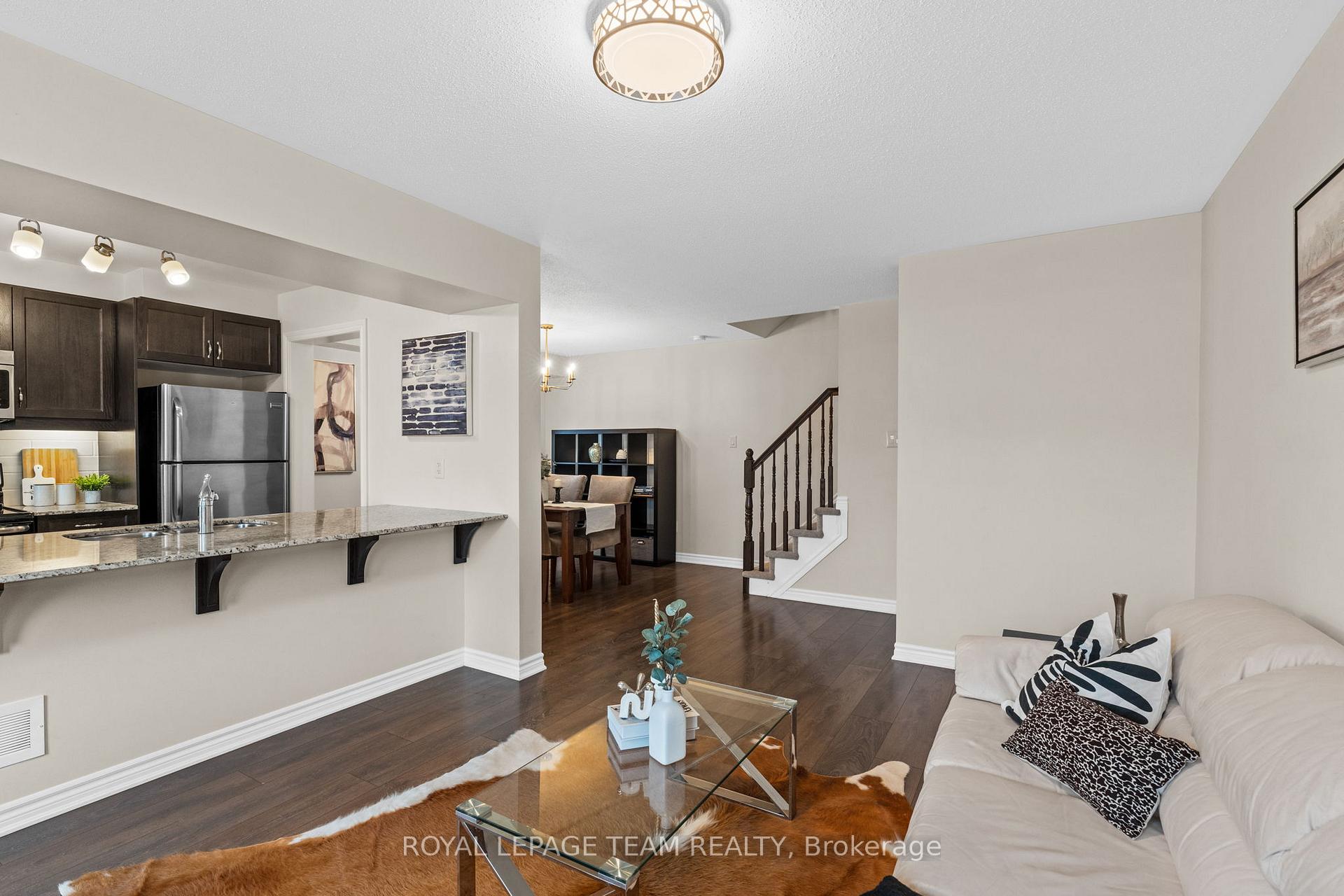 Photo 11 of 441 White Arctic Avenue, Ottawa, Barrhaven - Half Moon Bay — HOMEH