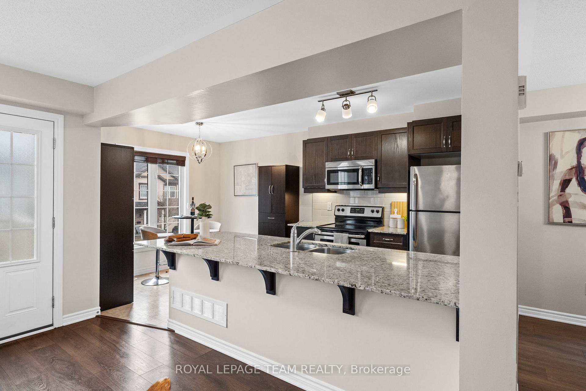 Photo 13 of 441 White Arctic Avenue, Ottawa, Barrhaven - Half Moon Bay — HOMEH