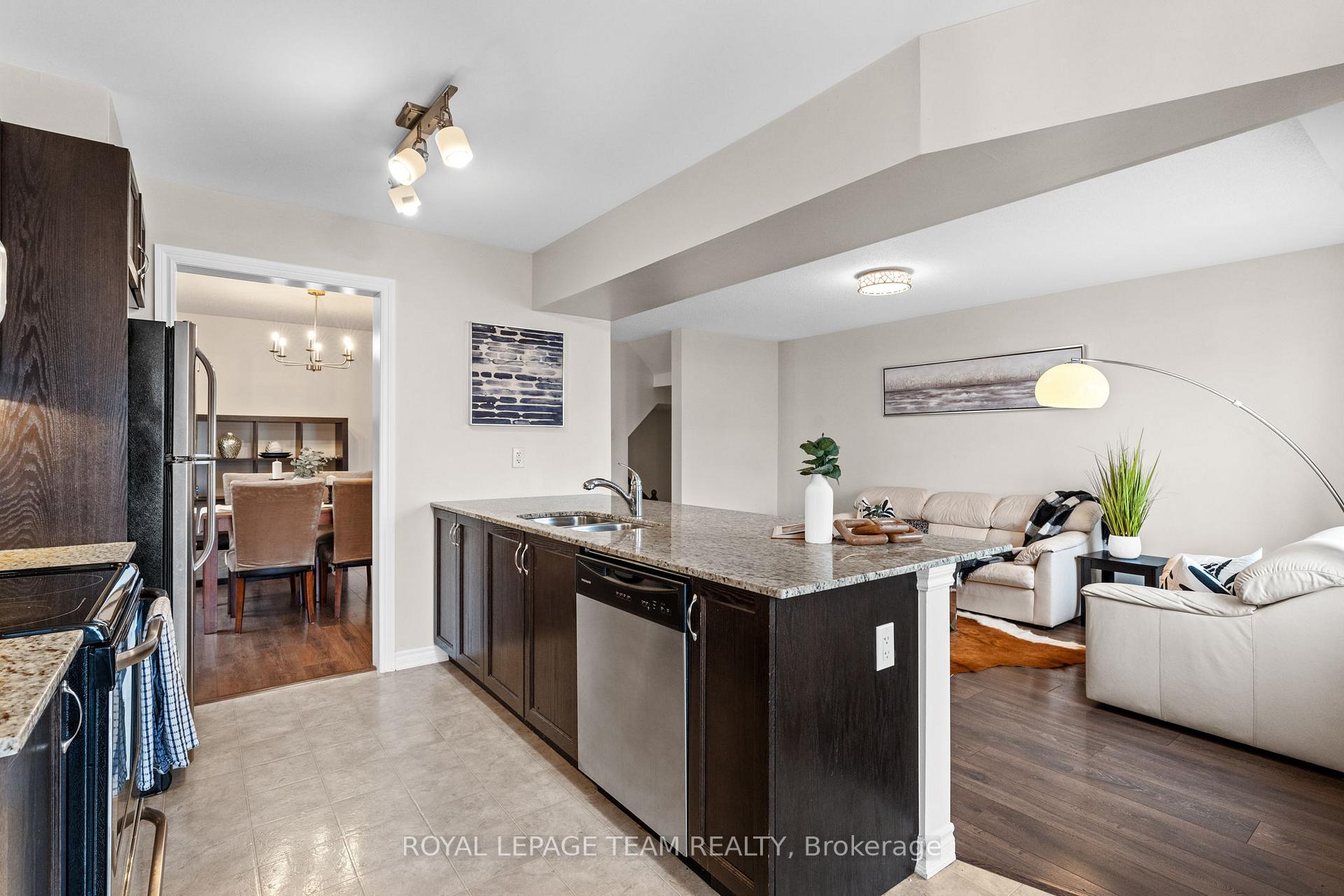 Photo 17 of 441 White Arctic Avenue, Ottawa, Barrhaven - Half Moon Bay — HOMEH