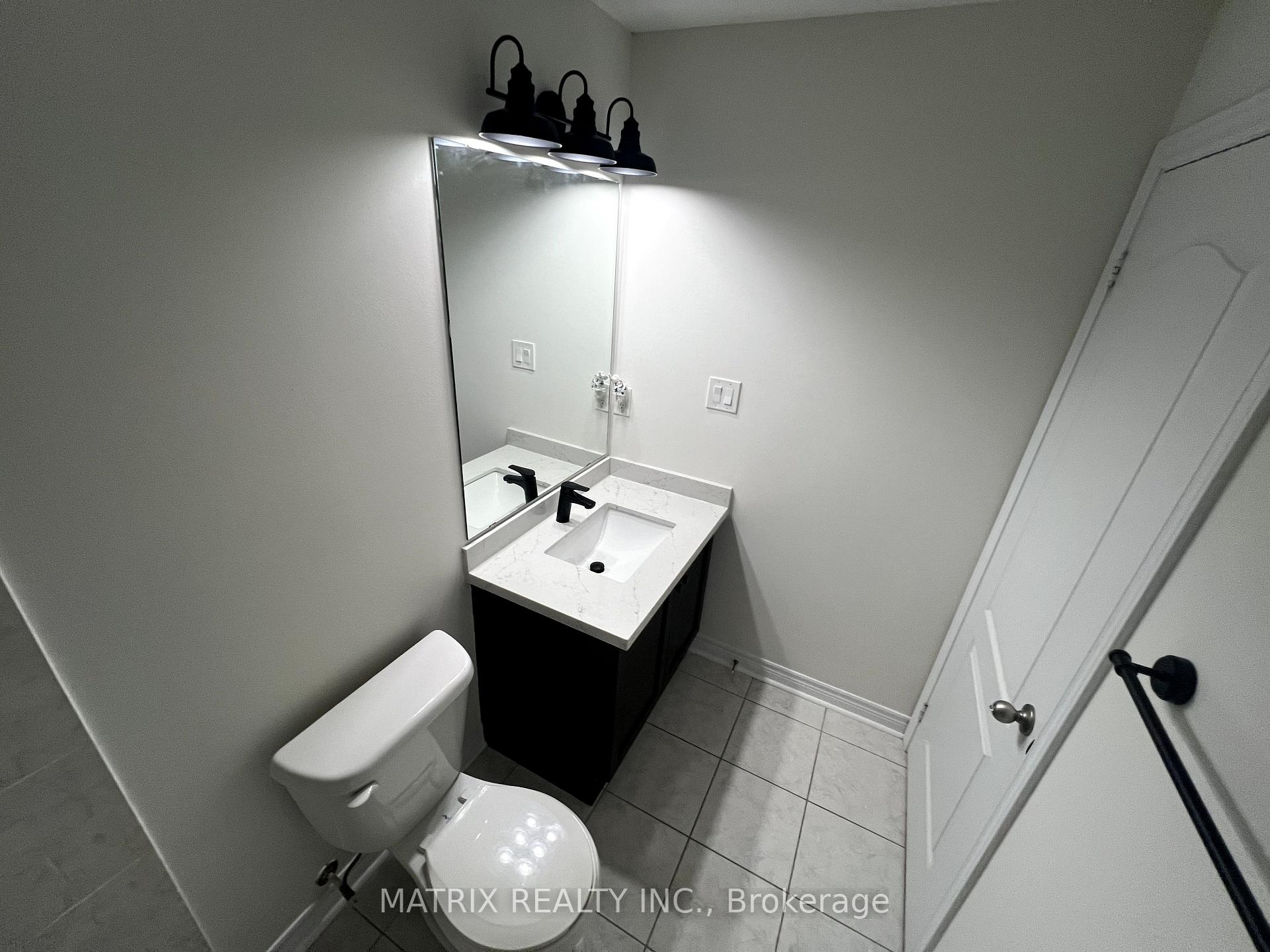 Photo 27 of 7 Snelgrove Crescent, Barrie, West Bayfield — HOMEH