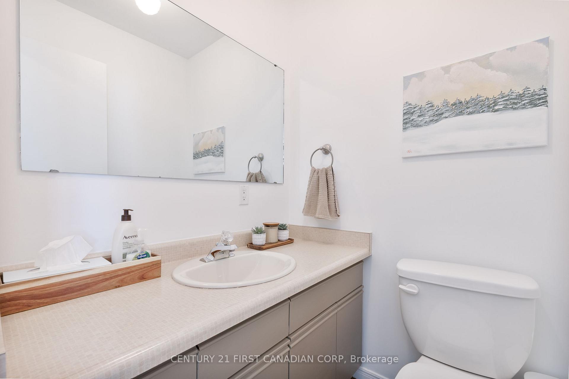Photo 5 of 79 Dufferin Street, Aylmer — HOMEH