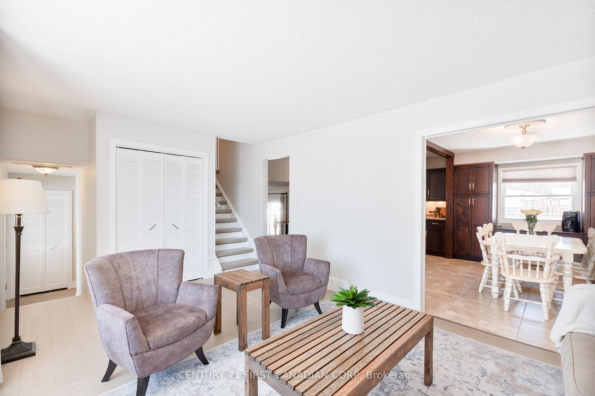Photo 8 of 79 Dufferin Street, Aylmer — HOMEH