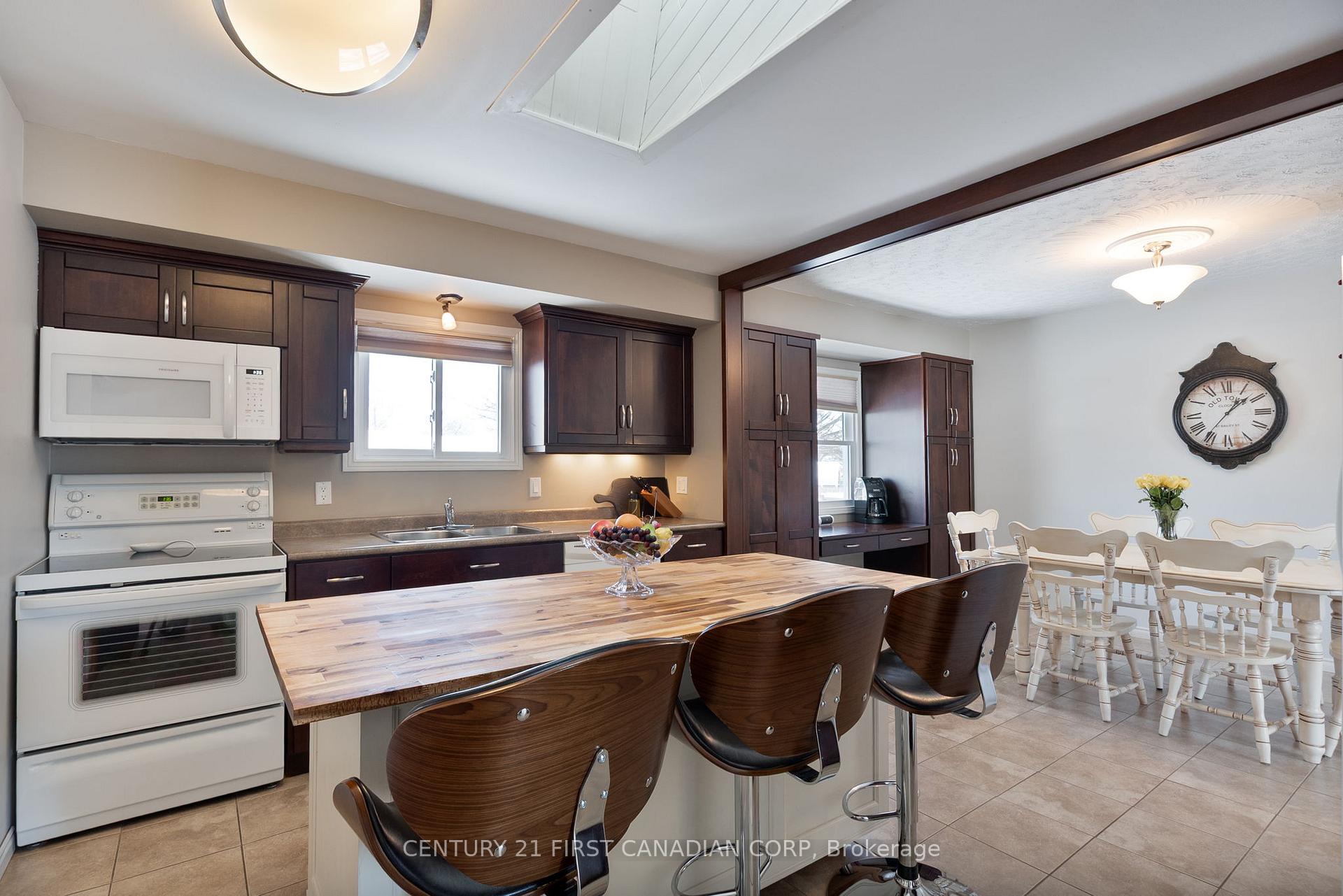 Photo 14 of 79 Dufferin Street, Aylmer — HOMEH
