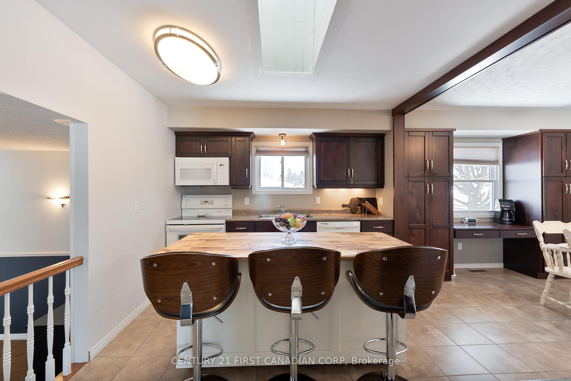 Photo 16 of 79 Dufferin Street, Aylmer — HOMEH