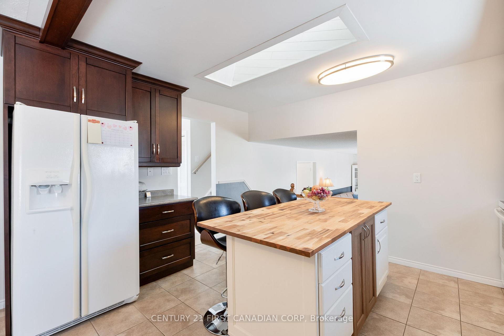 Photo 17 of 79 Dufferin Street, Aylmer — HOMEH