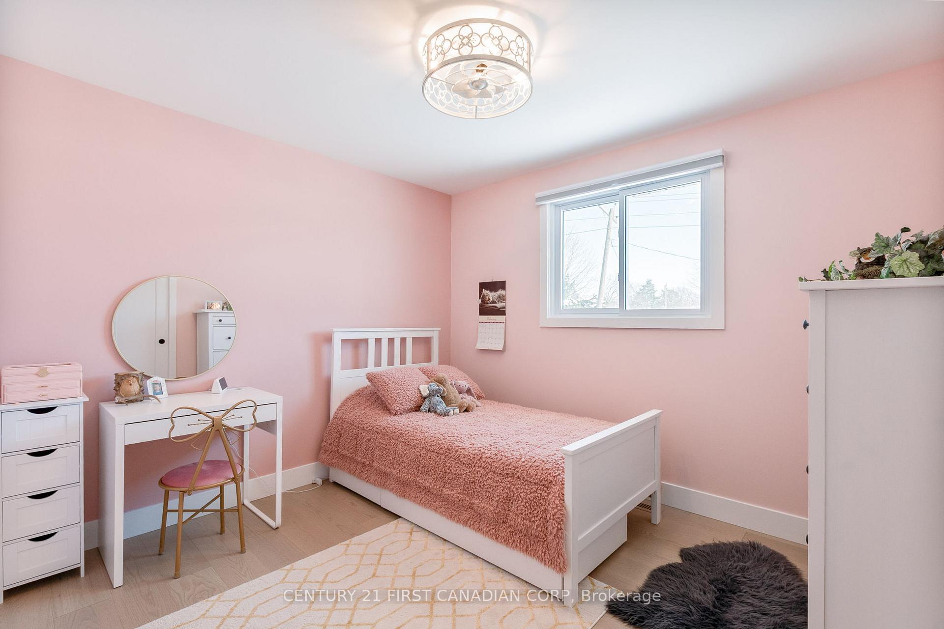 Photo 22 of 79 Dufferin Street, Aylmer — HOMEH