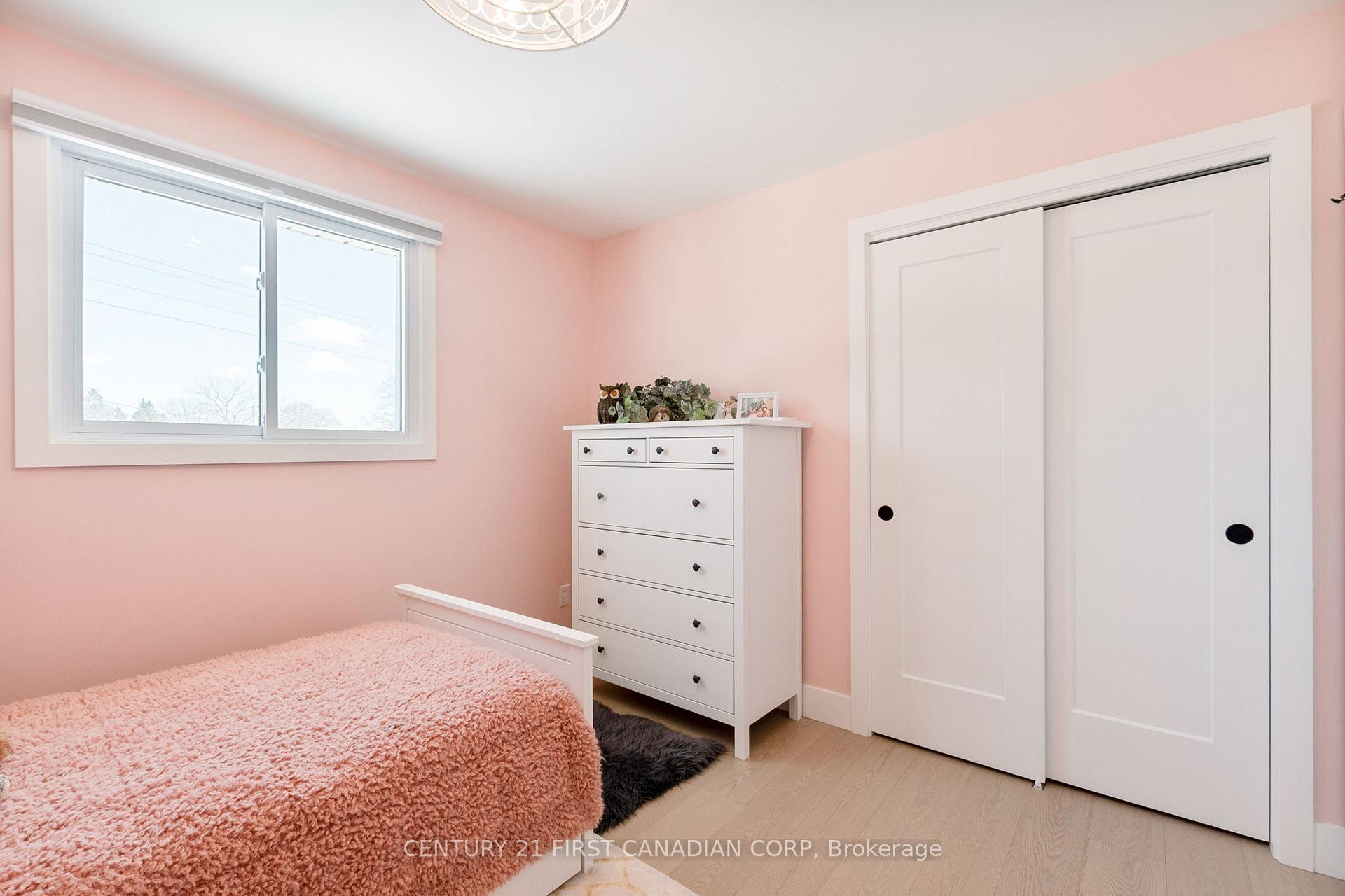 Photo 23 of 79 Dufferin Street, Aylmer — HOMEH