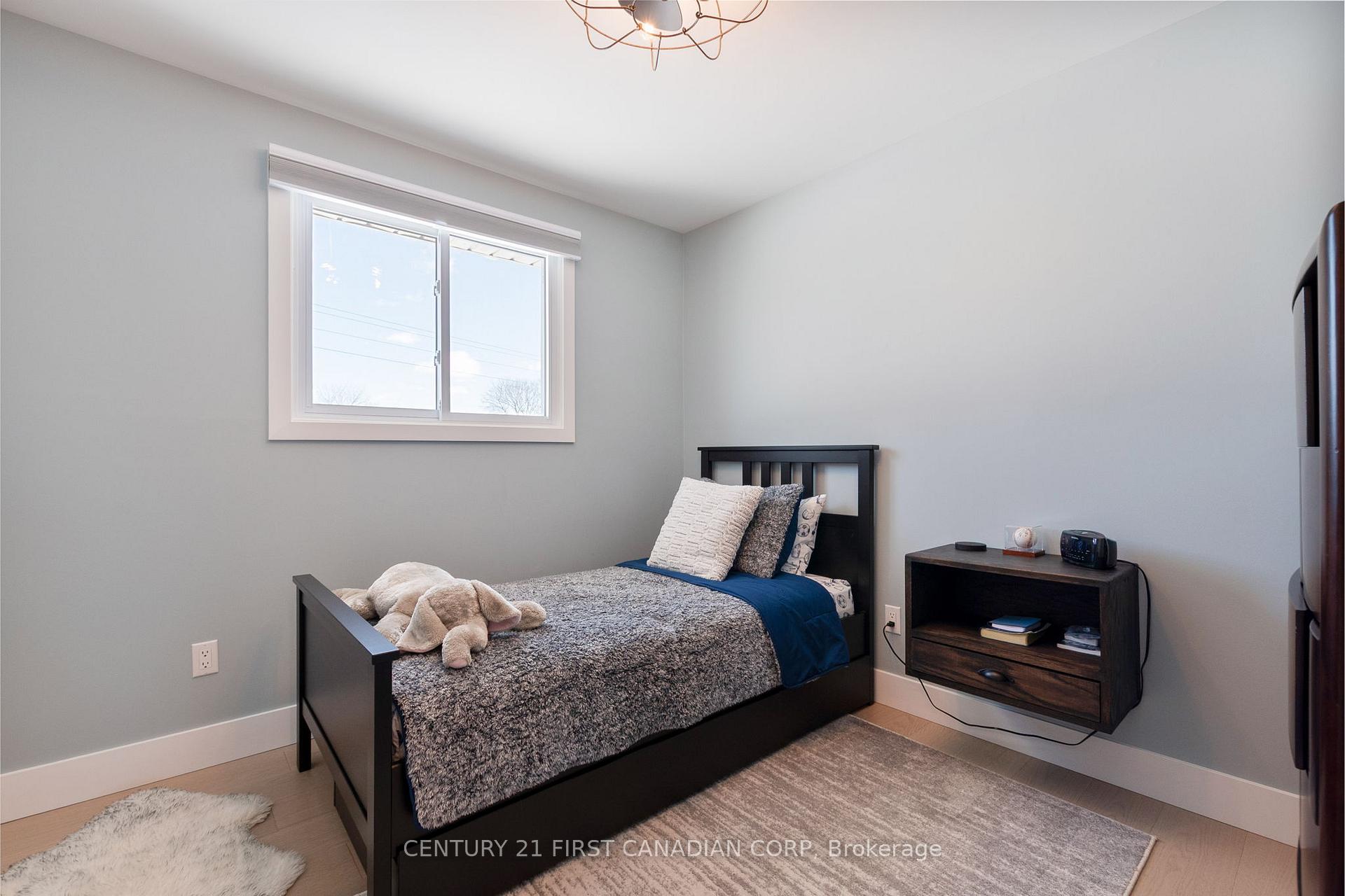 Photo 26 of 79 Dufferin Street, Aylmer — HOMEH