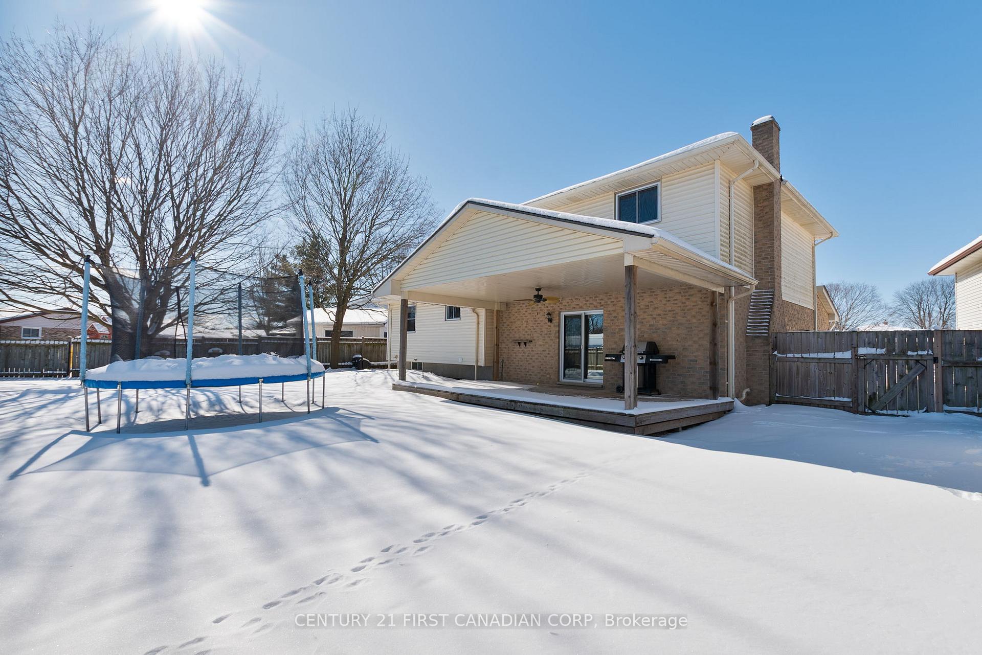 Photo 39 of 79 Dufferin Street, Aylmer — HOMEH