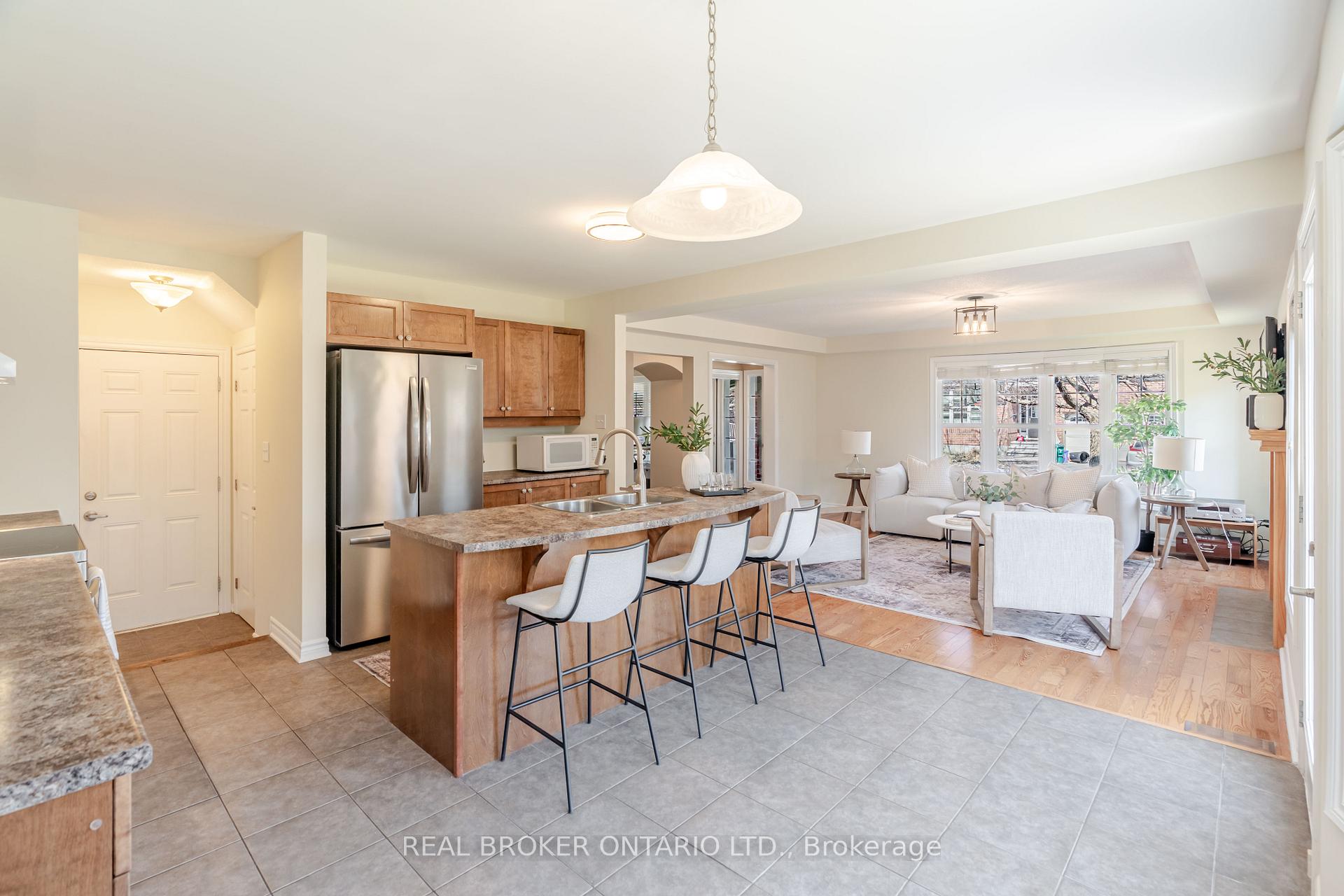 Photo 13 of 2539 Stone Cove Crescent, Ottawa, Barrhaven - Half Moon Bay — HOMEH
