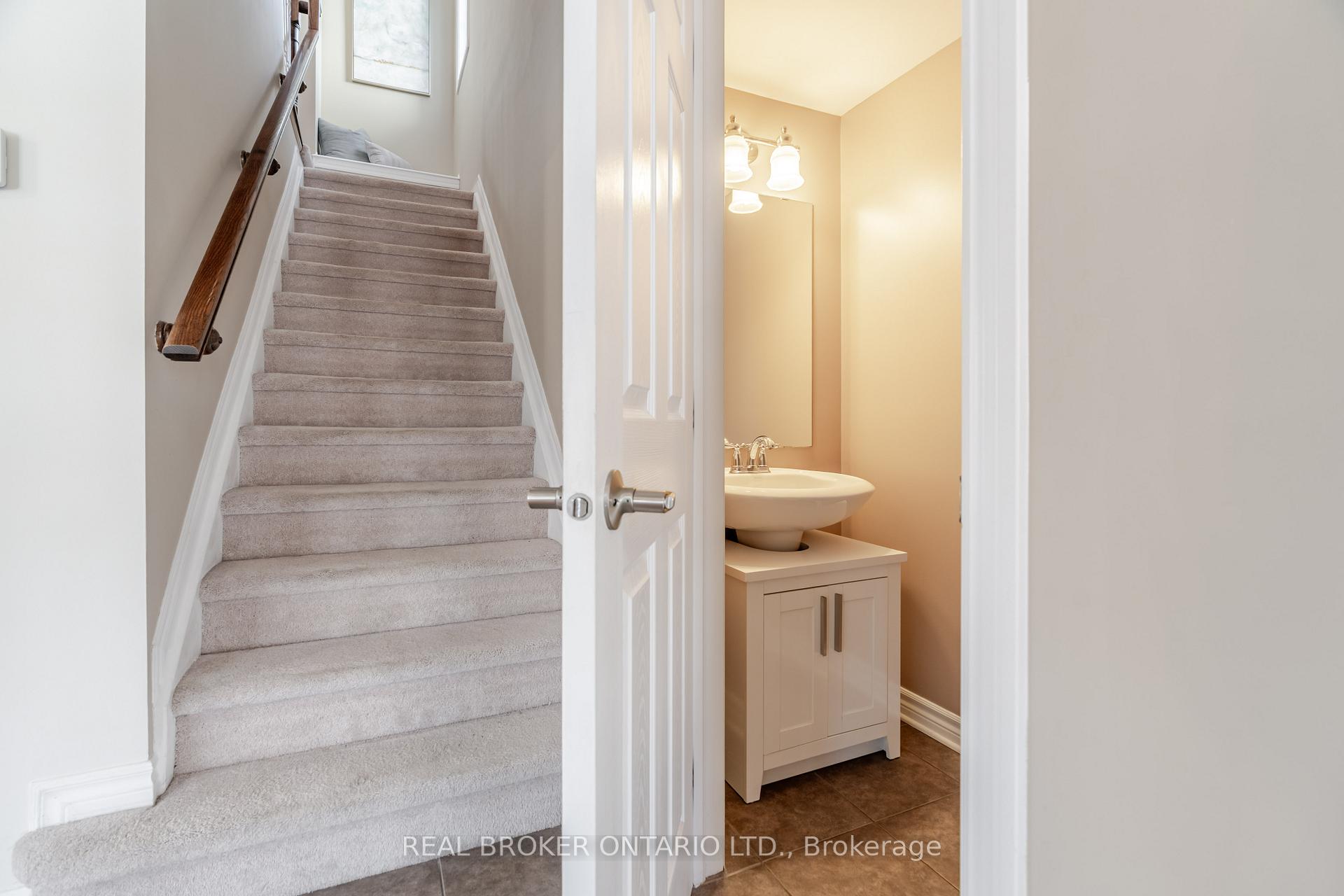 Photo 18 of 2539 Stone Cove Crescent, Ottawa, Barrhaven - Half Moon Bay — HOMEH