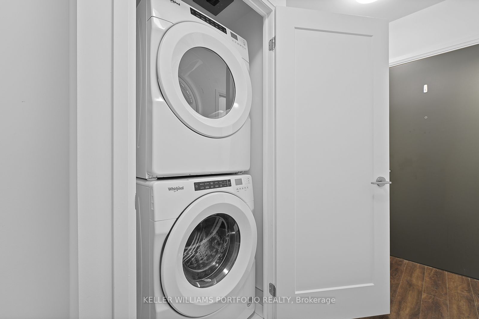 Photo 74 of Unit 615, 286 Main Street, Toronto, East End-Danforth — HOMEH