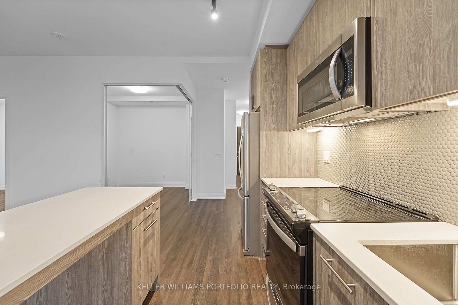 Photo 49 of Unit 615, 286 Main Street, Toronto, East End-Danforth — HOMEH