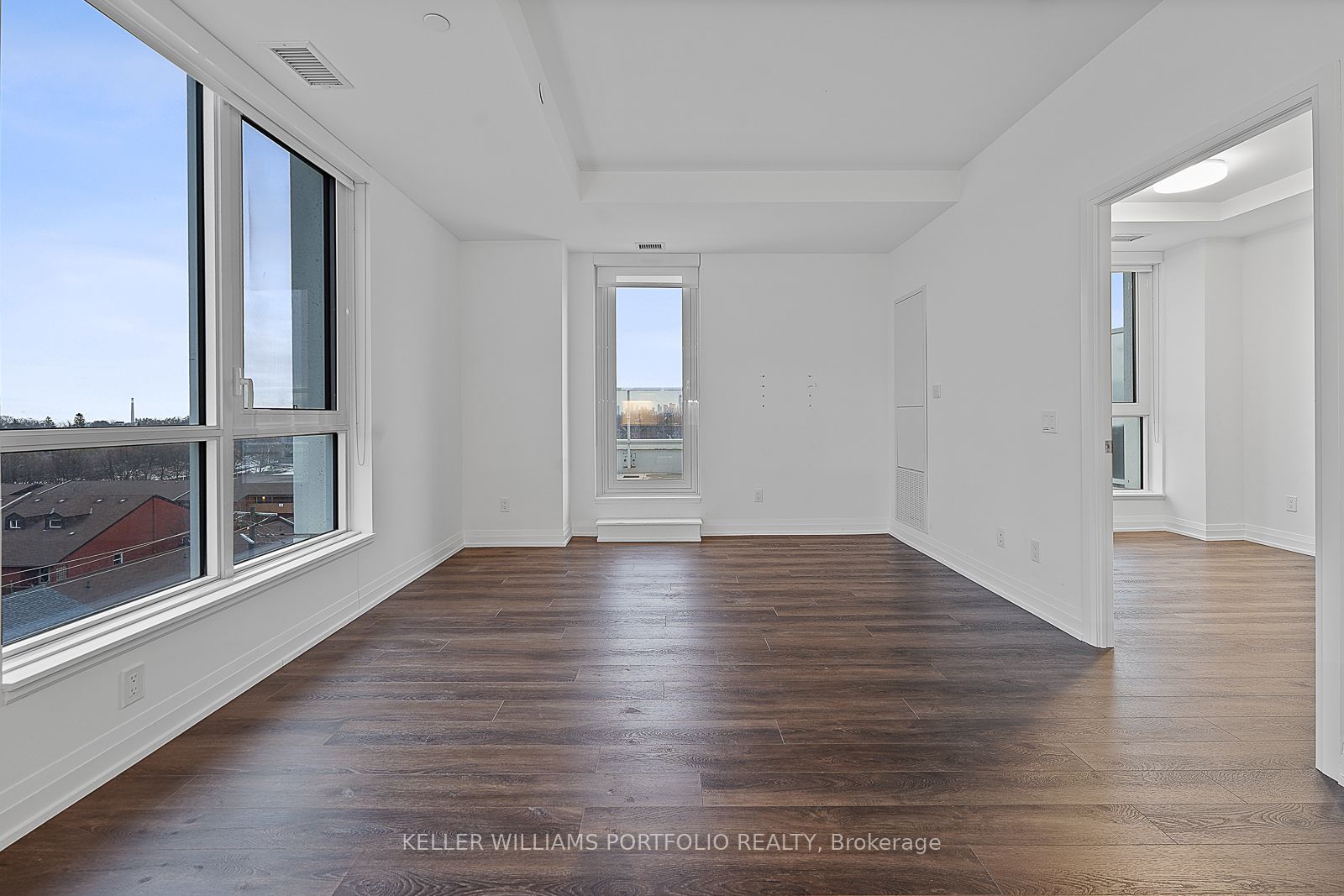 Photo 52 of Unit 615, 286 Main Street, Toronto, East End-Danforth — HOMEH