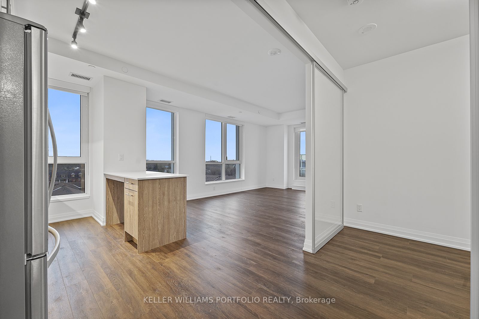 Photo 45 of Unit 615, 286 Main Street, Toronto, East End-Danforth — HOMEH