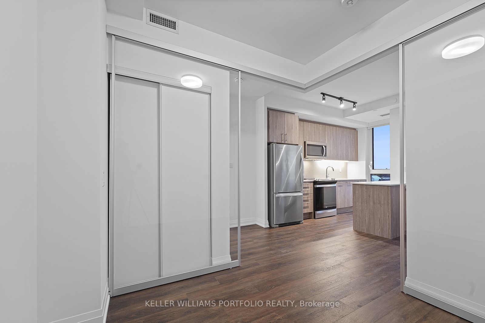 Photo 72 of Unit 615, 286 Main Street, Toronto, East End-Danforth — HOMEH